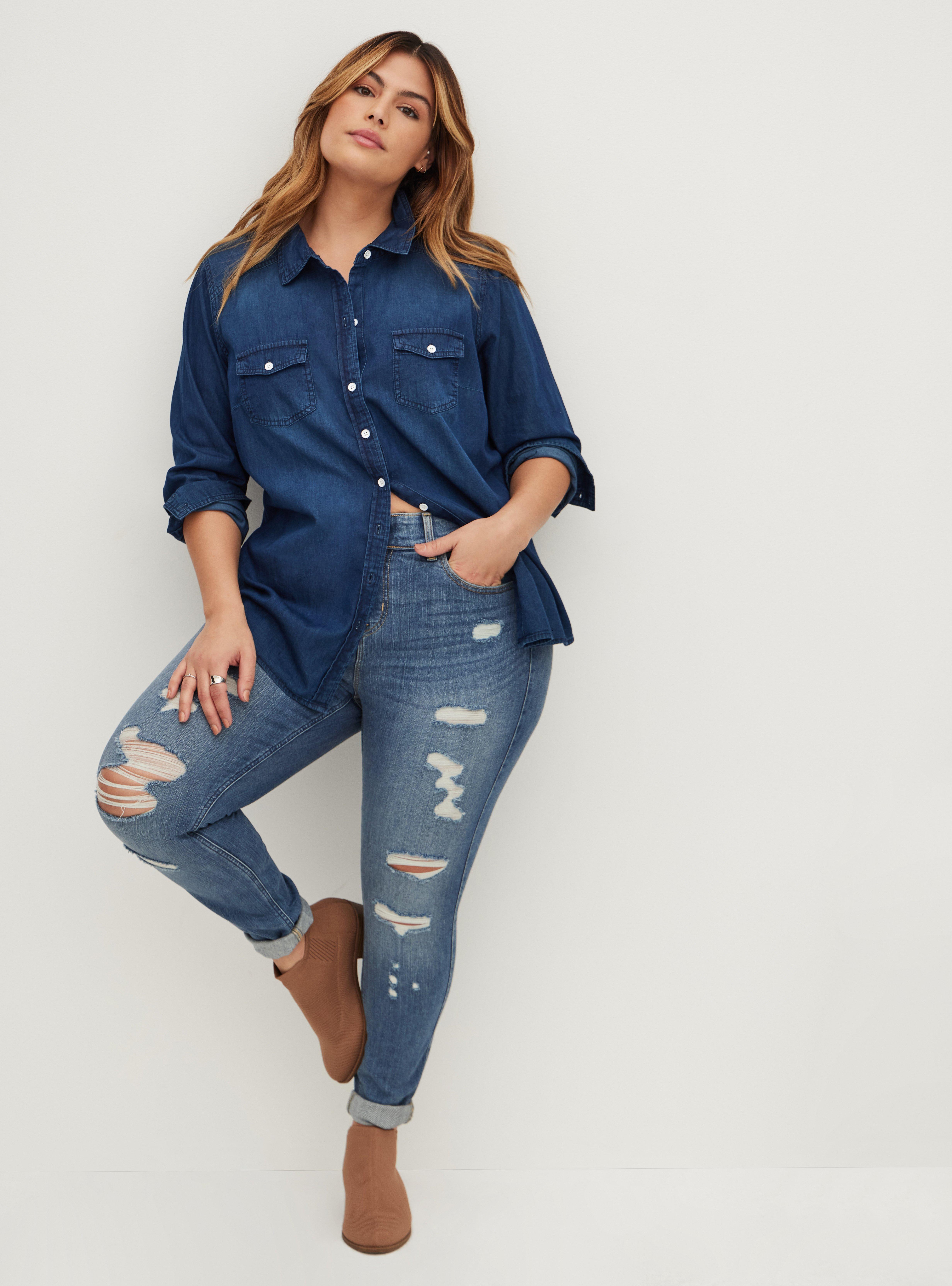 Mama  Torrid Medium Wash Chambray Fox Pocket Button Down Top