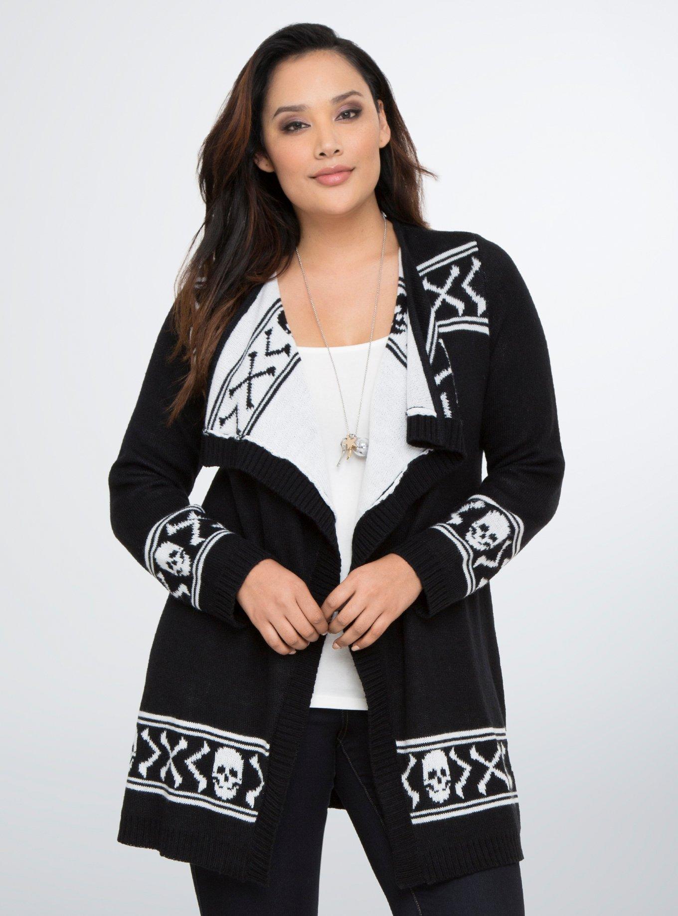 Torrid Lovesick Plus 4 Black Weave Multi Color Skull Long Sleeve Maxi  Cardigan - Sweaters