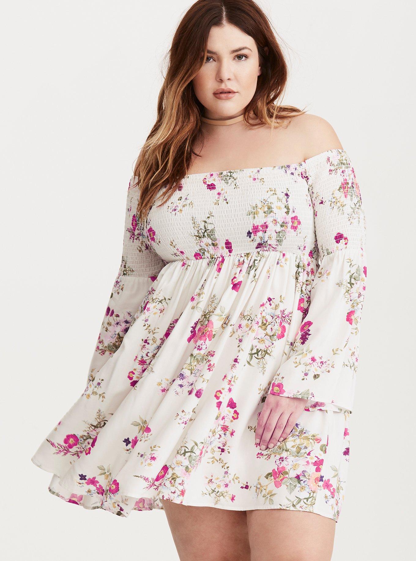 Plus Size - Floral Print Smocked Bell Sleeve Dress - Torrid