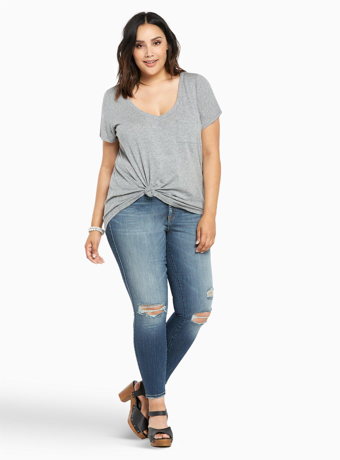 Plus Size - Pocket V-Neck Tee - Torrid