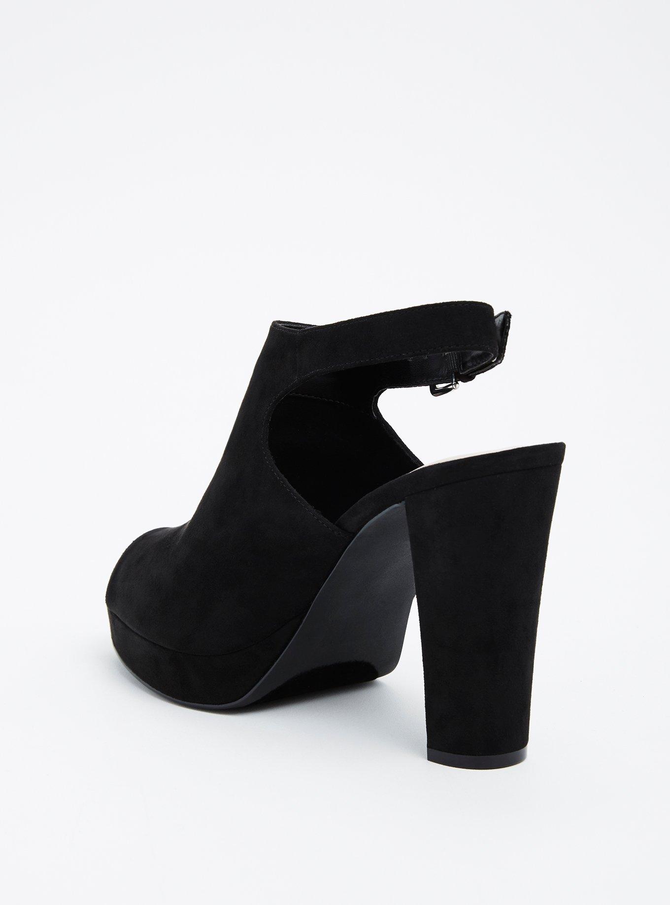 Black heels wide width hot sale