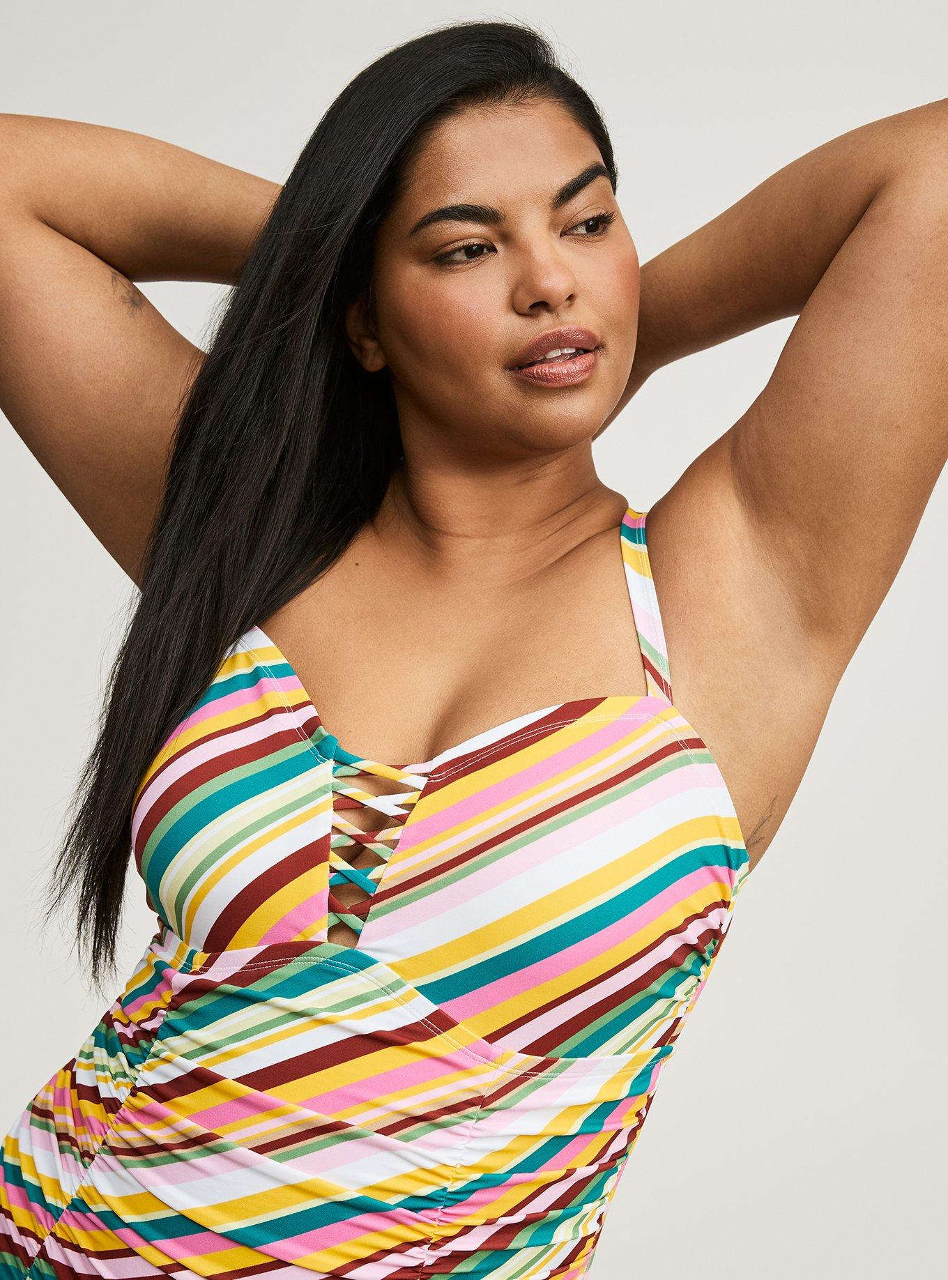 Slim Fix Wireless Lattice Front One Piece Swimsuit