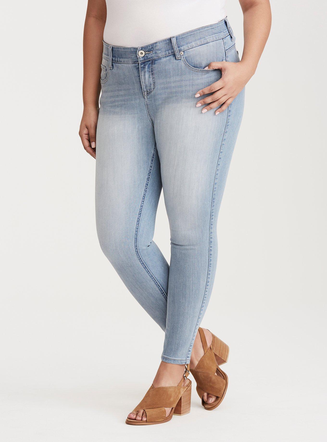 Plus Size - Premium Stretch Bombshell Skinny Jeans - Light Wash - Torrid