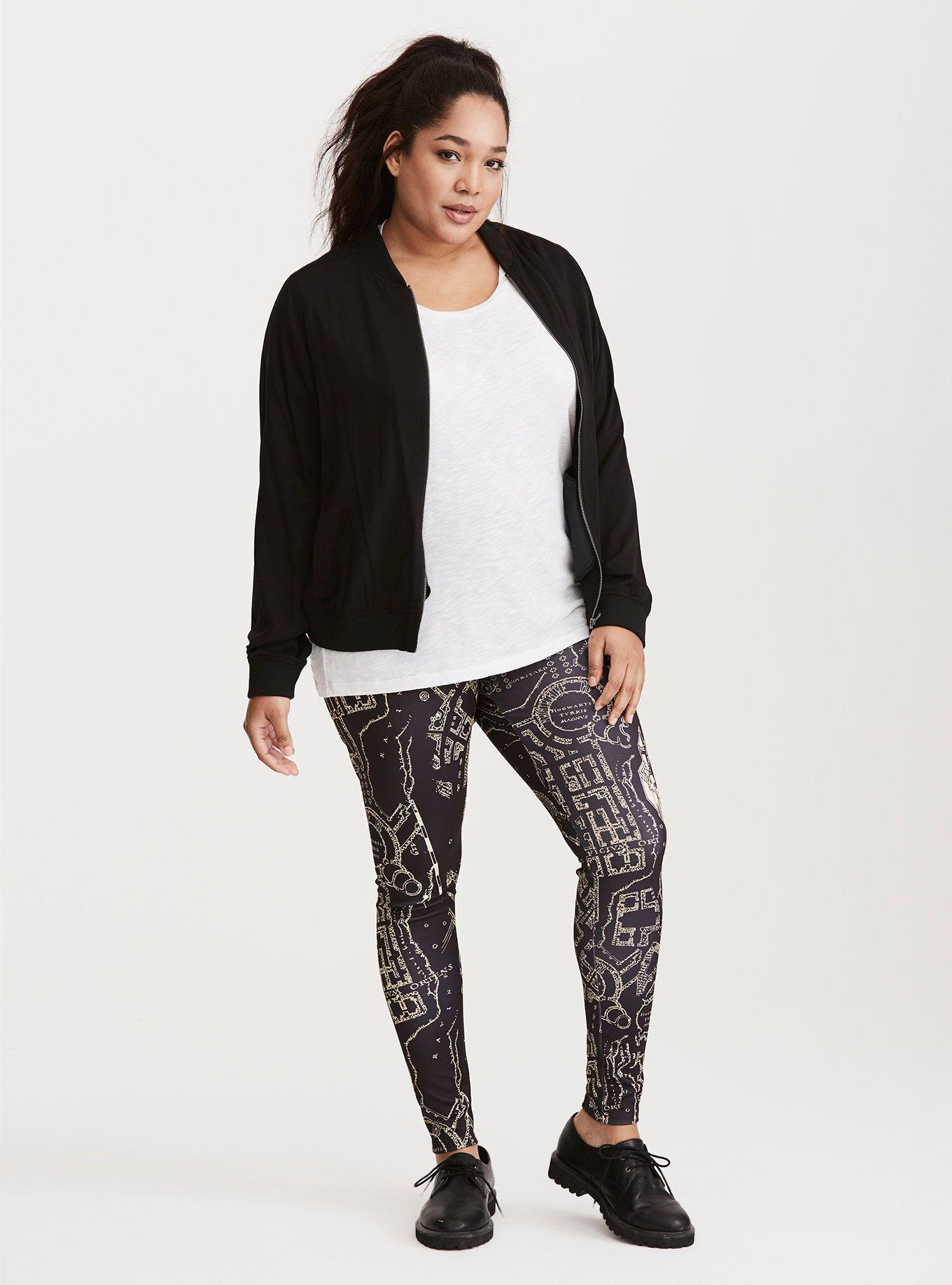 Plus Size Button Detail Side Slit Tunic -Relaxed Fit rts 1X 2X 3X Blac –  Pretty Please Leggings