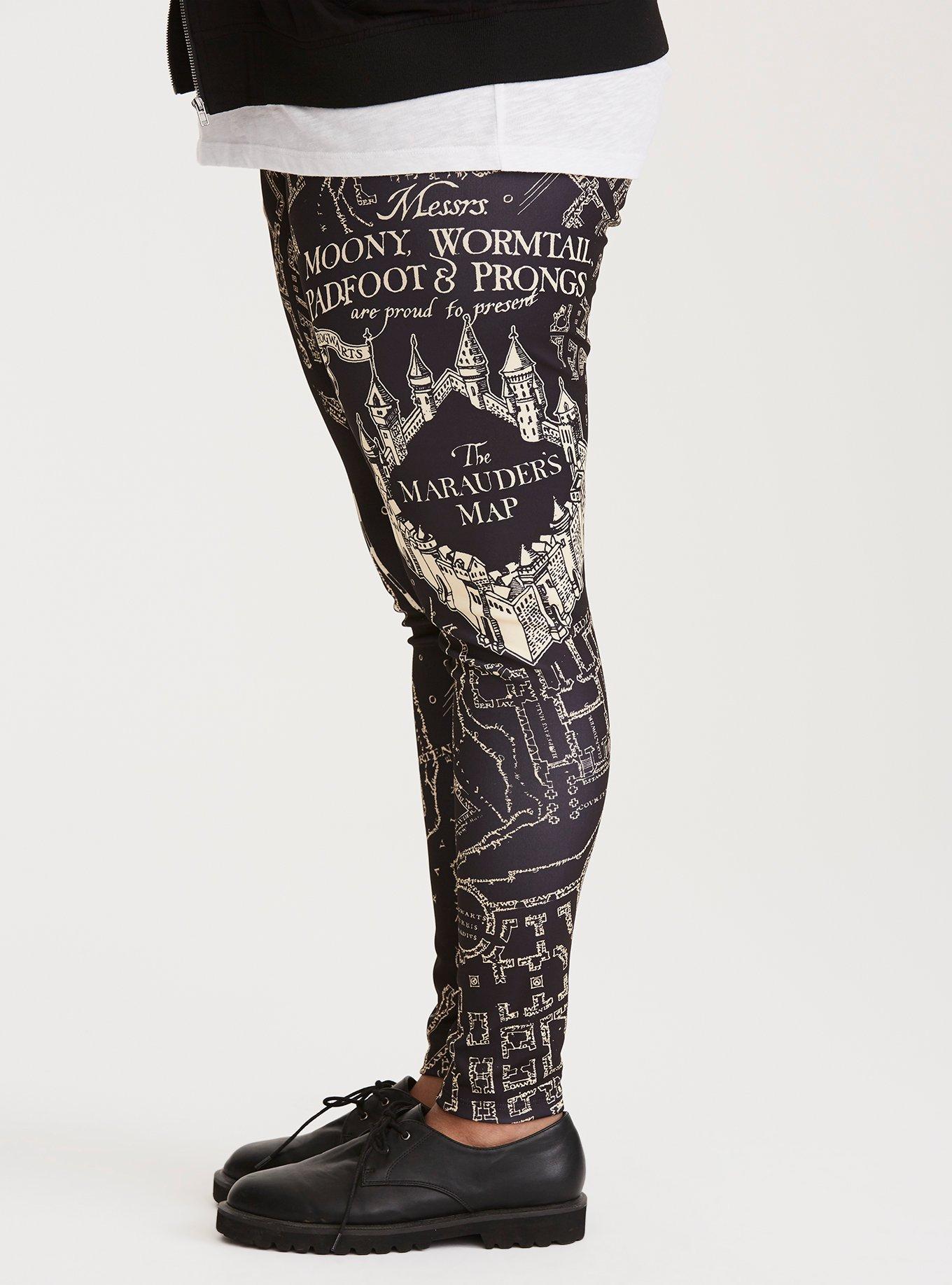 Plus Size - Harry Potter Wizarding Black Floral Legging - Torrid