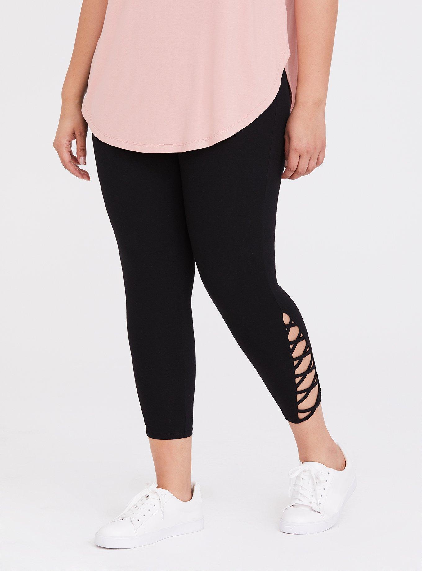 Plus Size - Black Lattice Crop Legging - Torrid