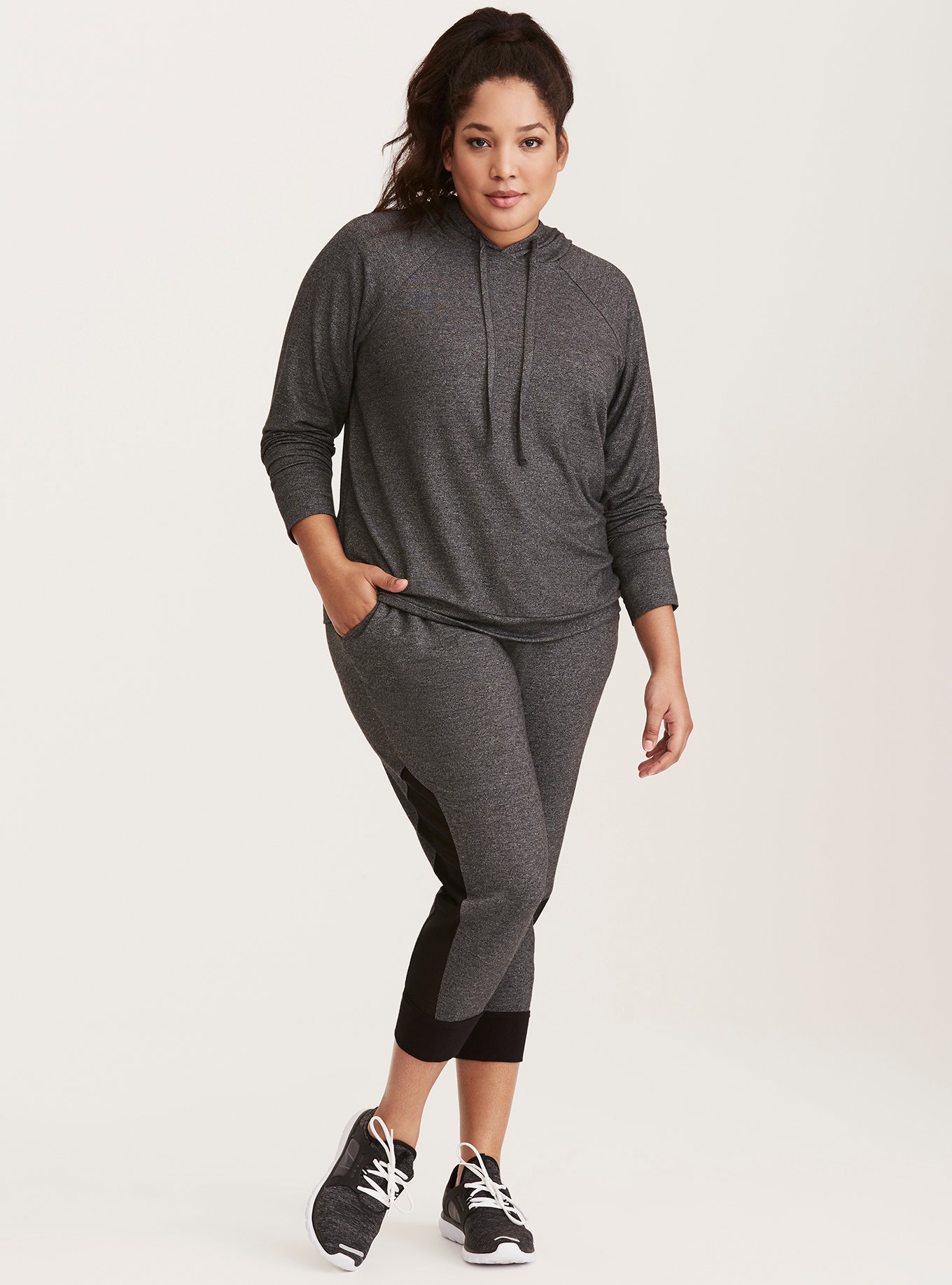 Plus Size - Torrid Active - Mesh Inset Cropped Jogger Pants - Torrid