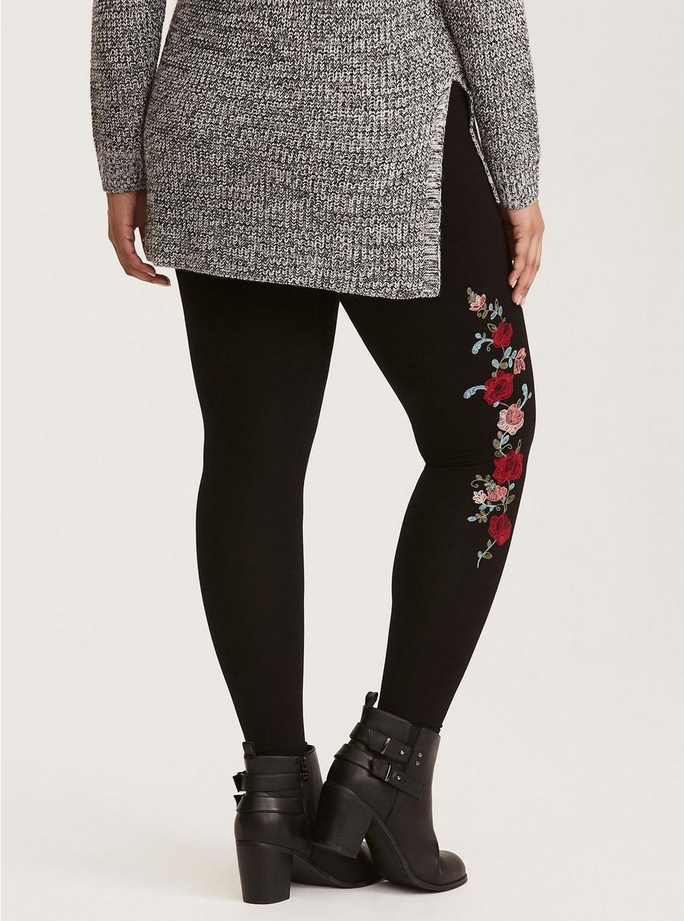 Plus Size - Embroidered Floral Cropped Legging - Torrid