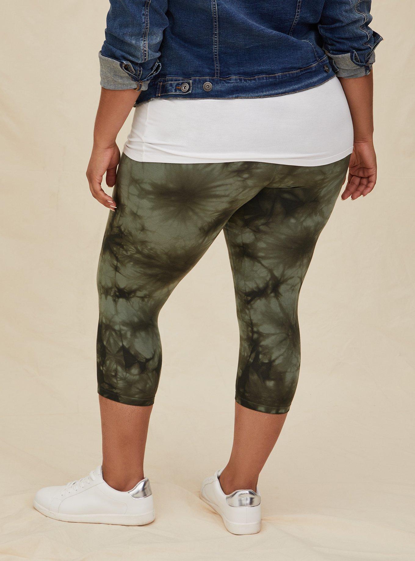Plus Size Capri Signature Waist Premium Legging Torrid