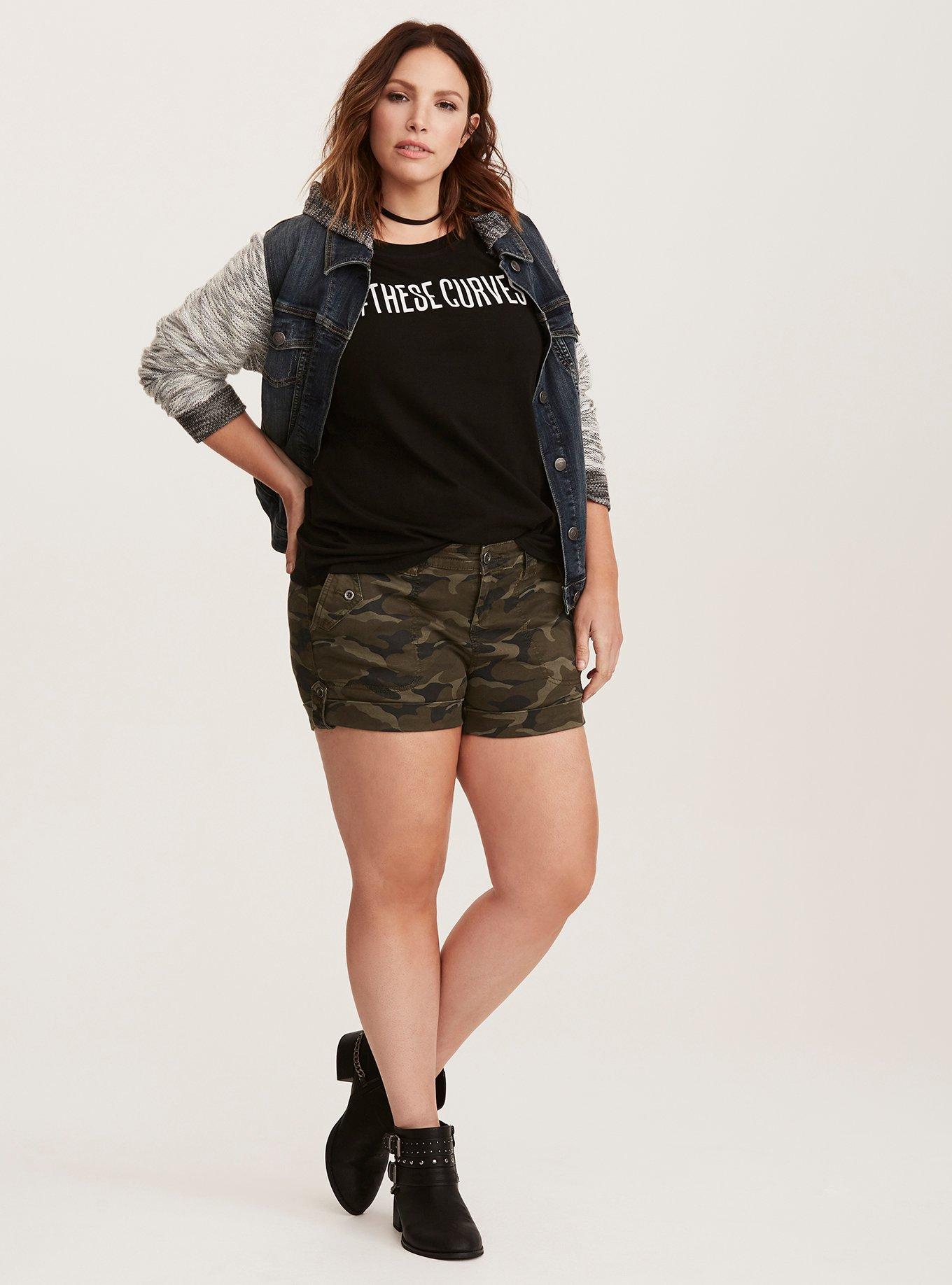 These Curves Crew Slim Fit Tee, DEEP BLACK, alternate