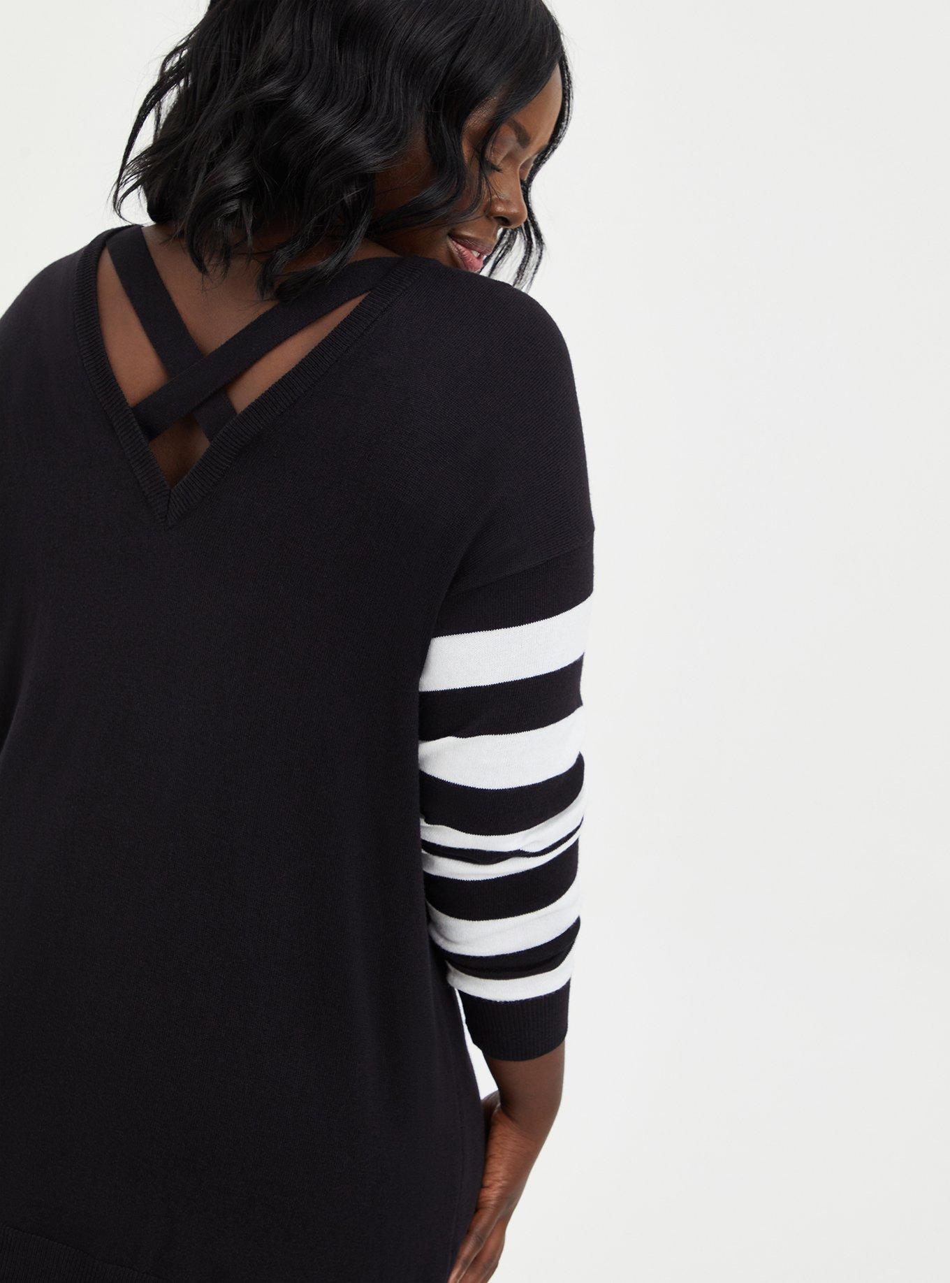 Plus Size - The Nightmare Before Christmas Crossback Sweater
