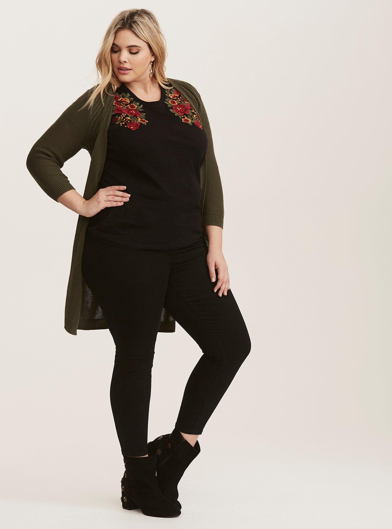 Plus Size Black Embroidered Roses Tee, NONEC, alternate