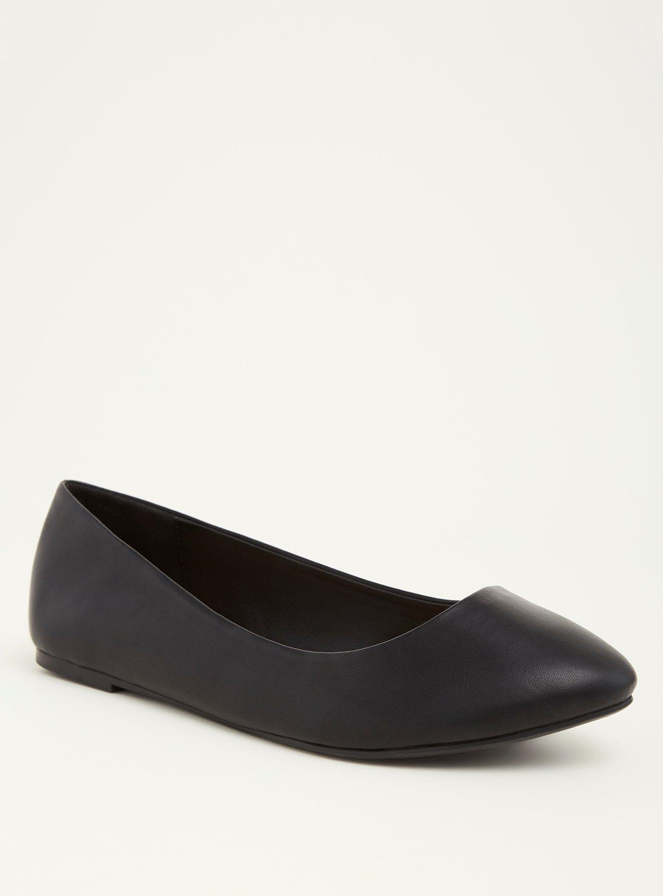 Black almond toe store flats