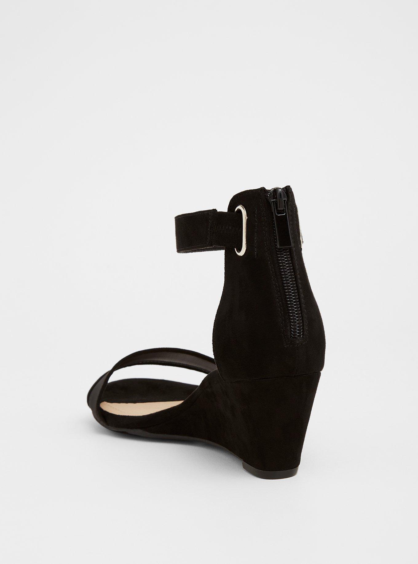 Black wedge heels wide 2024 width