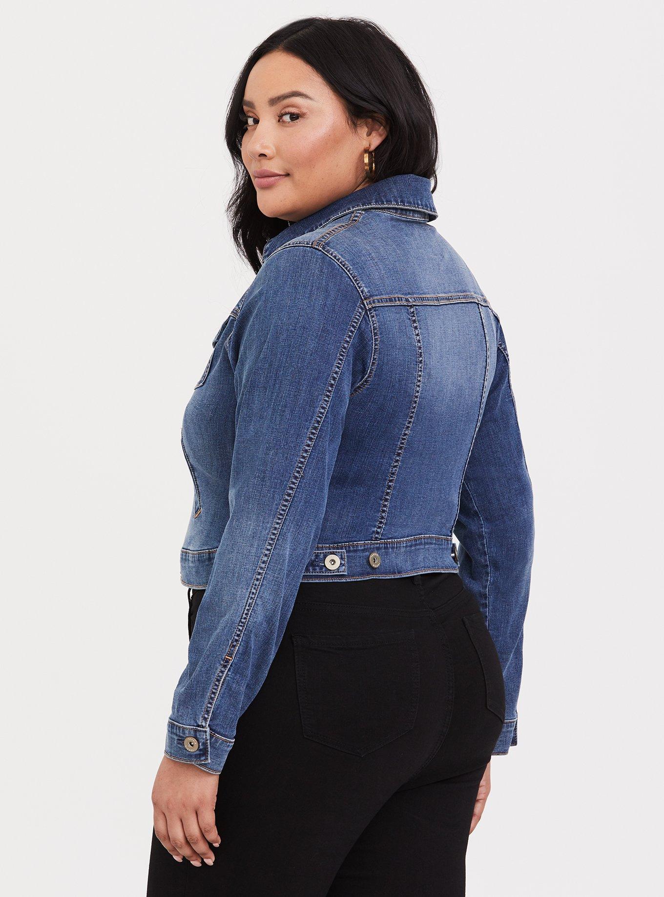 Plus Size Medium Wash Crop Denim Jacket, MEDIUM BLUE, alternate