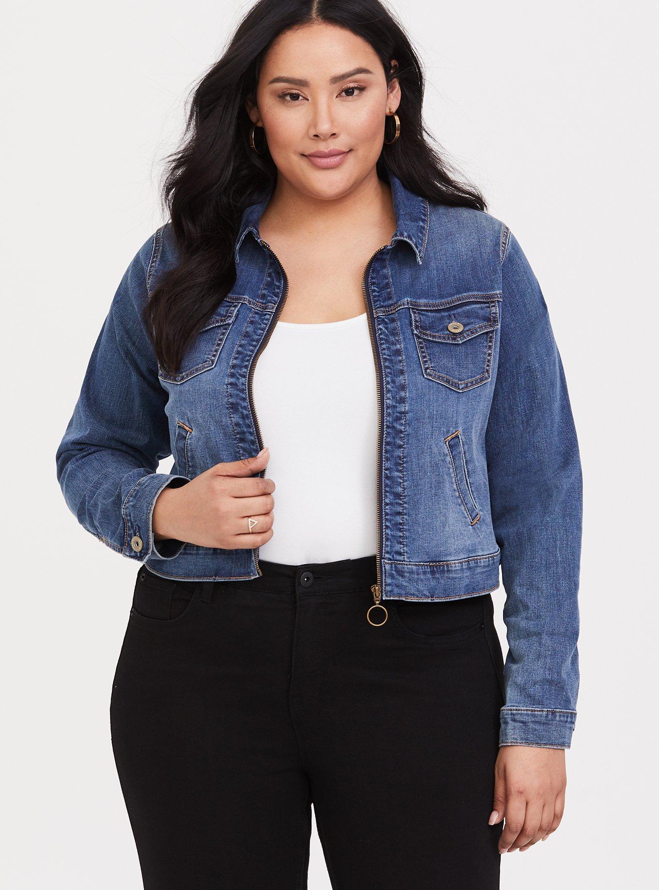 Plus Size - Medium Wash Crop Denim Jacket - Torrid