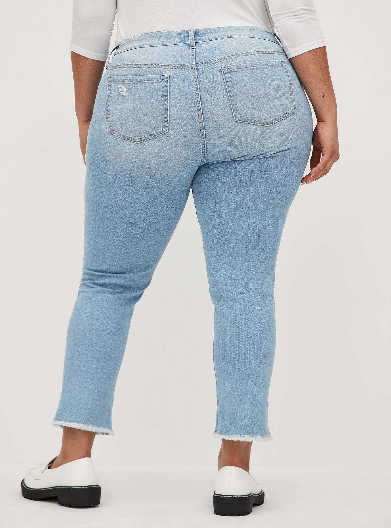 Plus Size Crop Boyfriend Straight Vintage Stretch Mid-Rise Jean, BITE THE BULLET, alternate