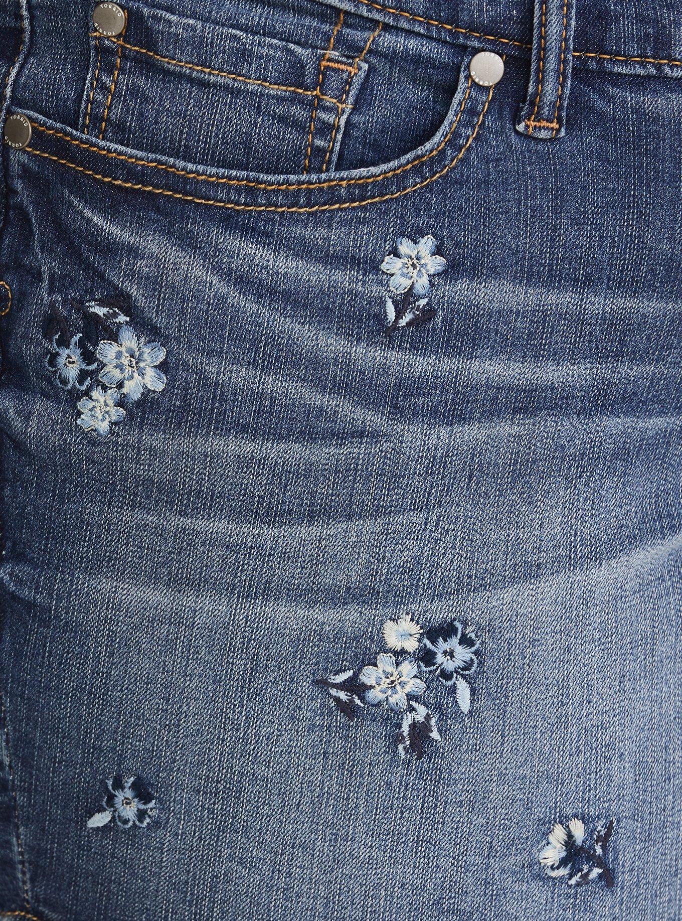 Floral Embroidered Skinny Short Short - Vintage Stretch Medium Wash, MULTI FLORAL, alternate