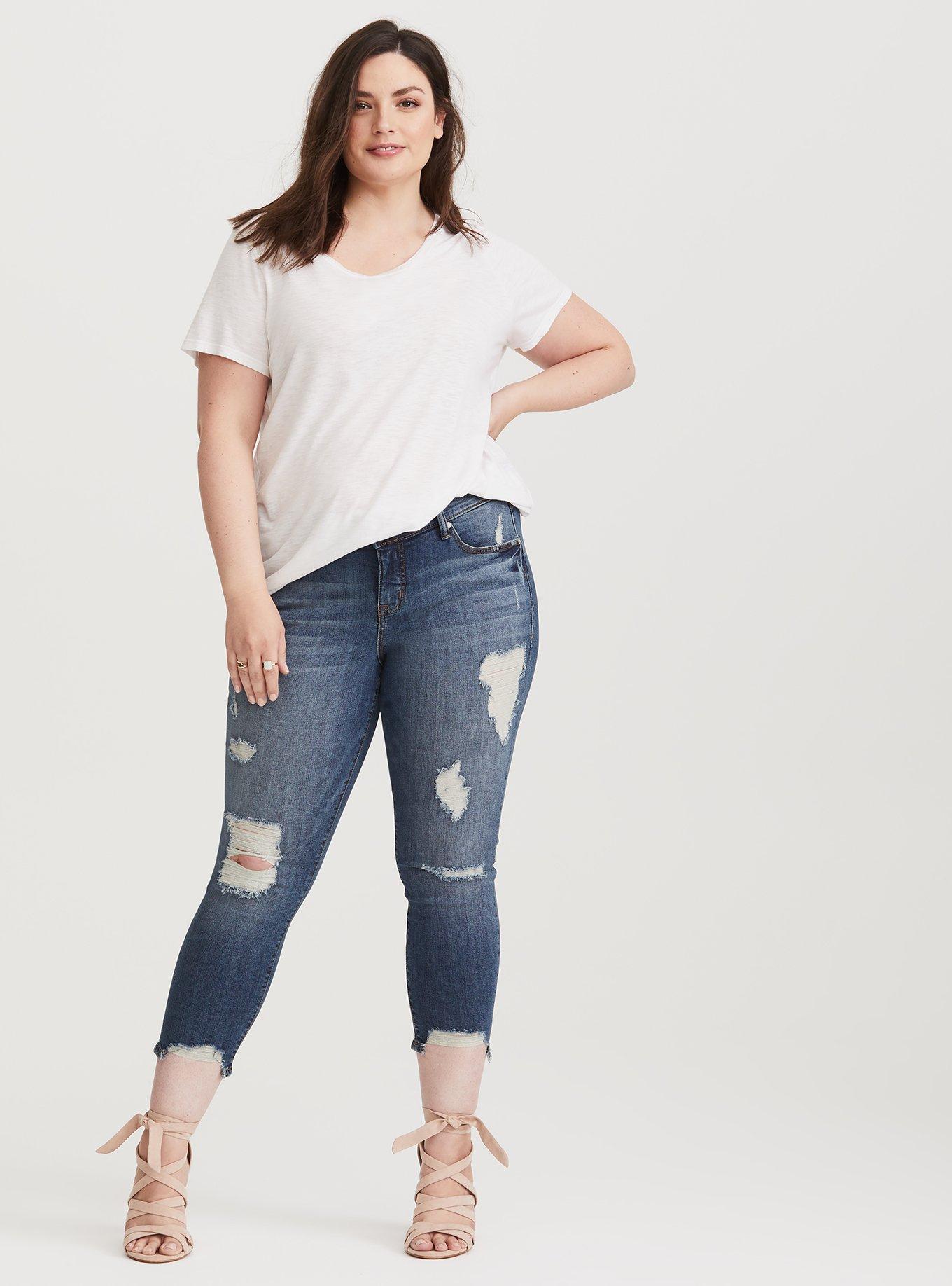 Classic Skinny Jean - Vintage Stretch Medium Wash, , alternate