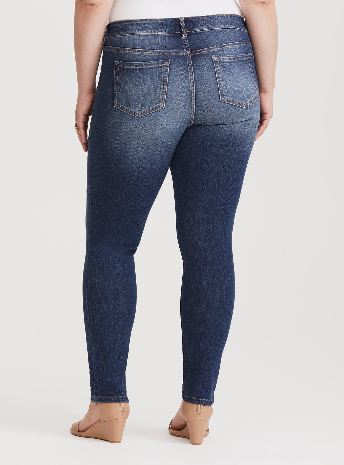 Plus Size Boyfriend Jean - Premium Stretch Light Wash, UPTOWN, alternate