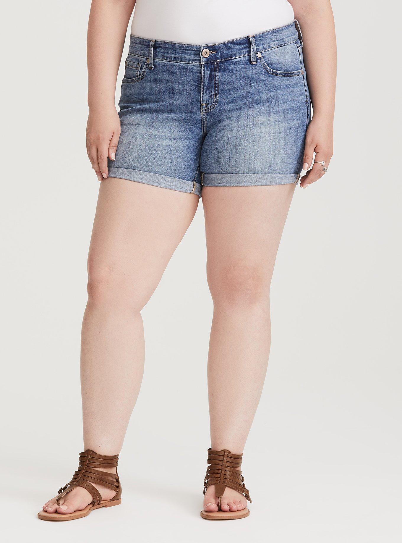 Classic Skinny Short - Vintage Stretch Light Wash, BAHAMA, hi-res