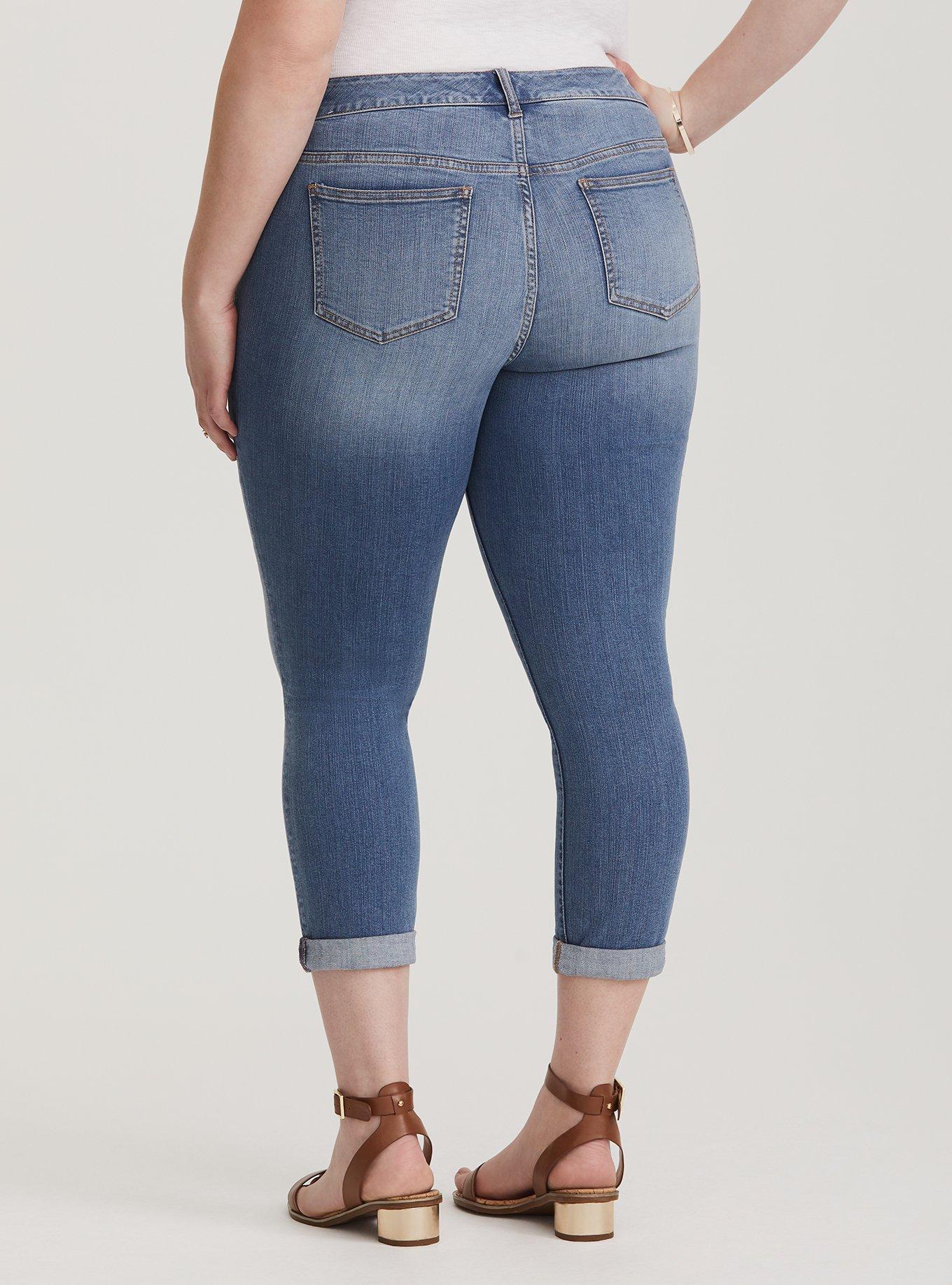 Plus Size Crop Classic Skinny Jean - Premium Stretch Light Wash, CLOUD 9, alternate