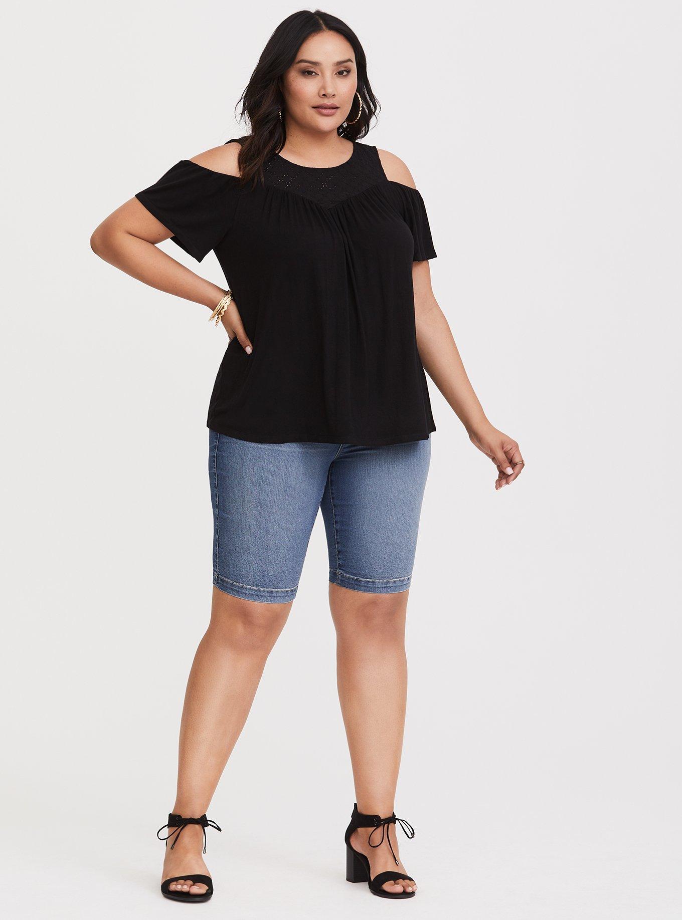 Plus size jegging store shorts