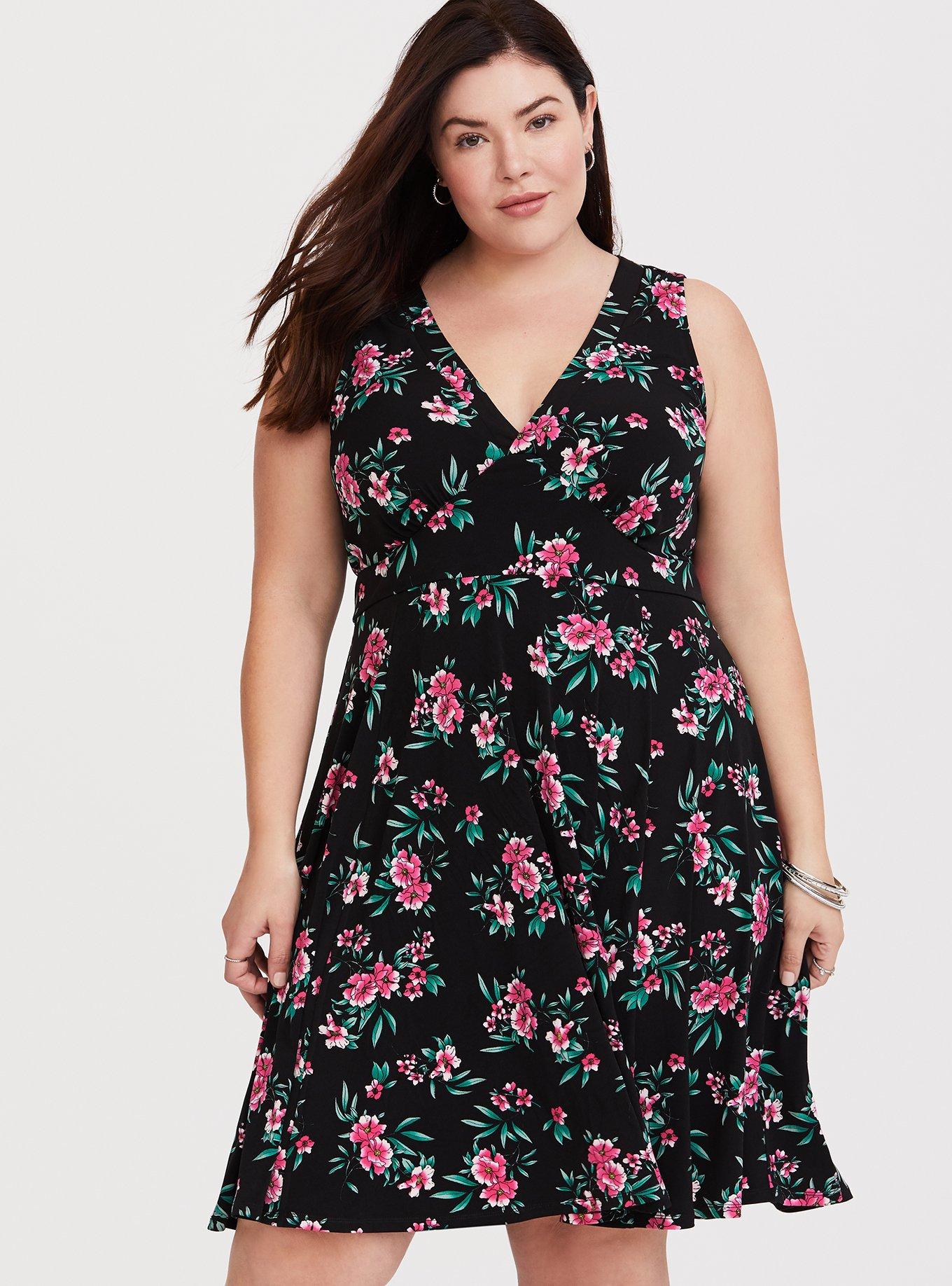 torrid, Dresses, Torrid Floral V Neck Dress 2x