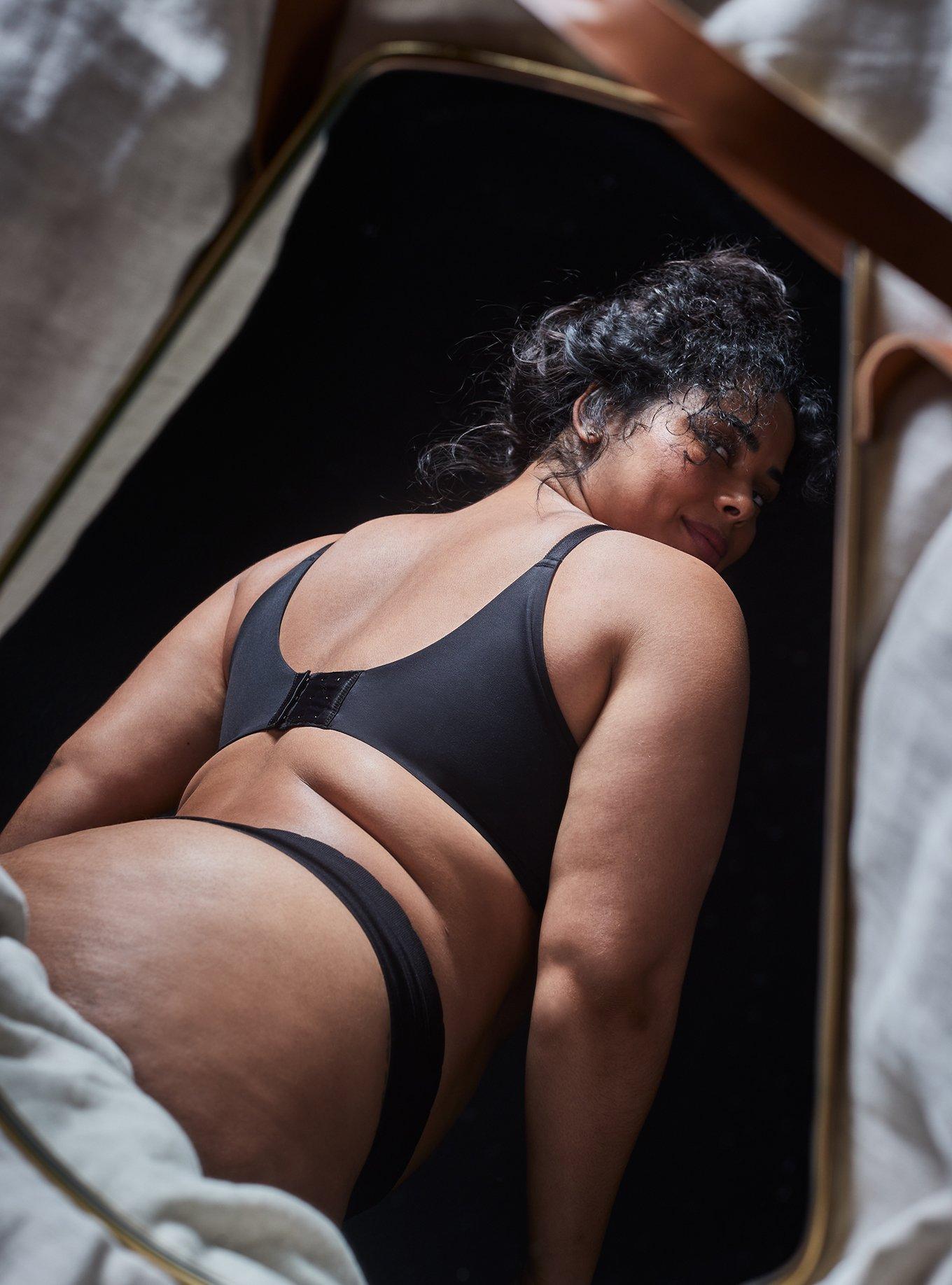 Plus Size Seamless Smooth Mid-Rise Thong Panty, , hi-res