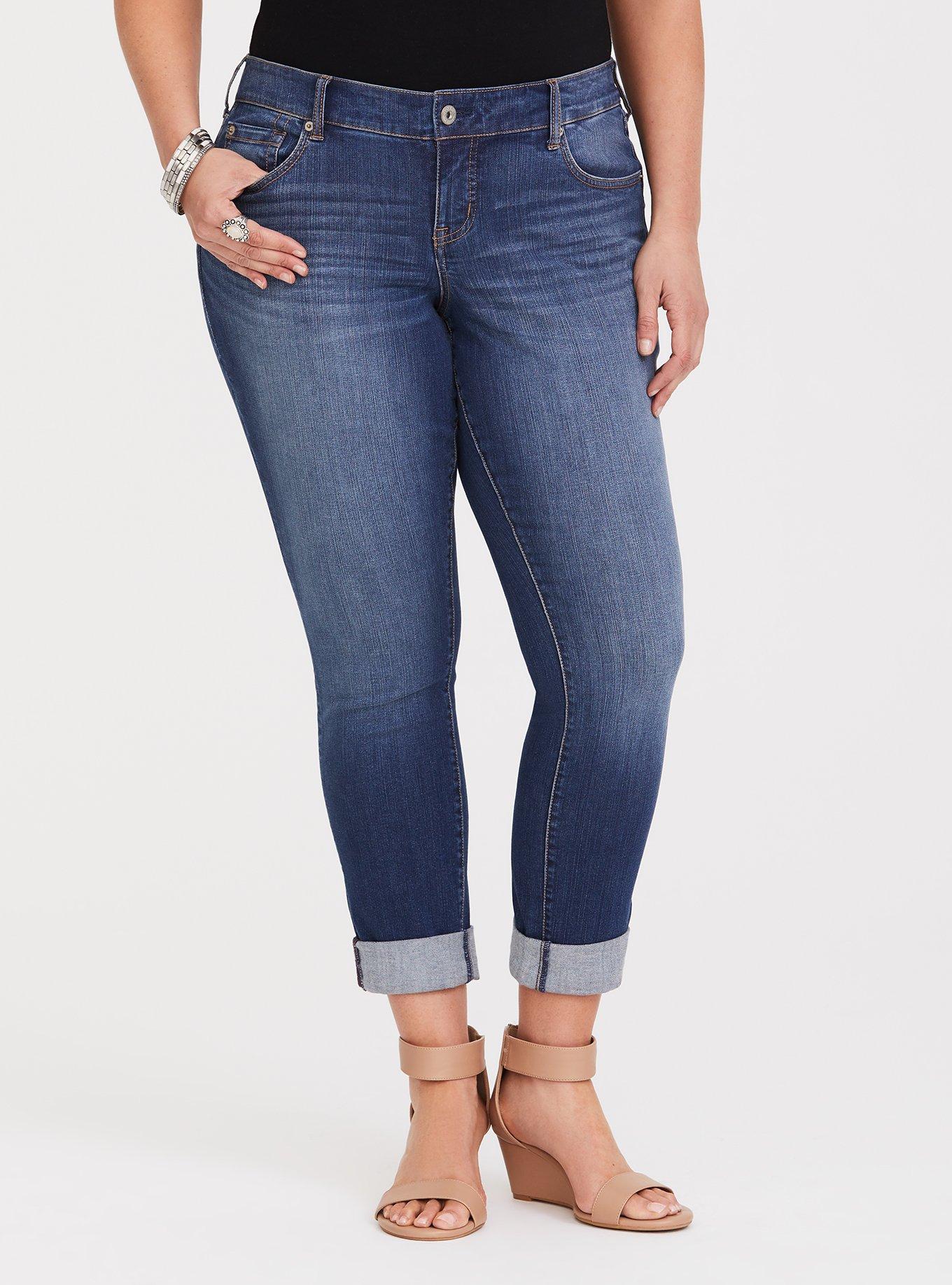 Plus Size Boyfriend Jean - Premium Stretch Medium Wash, , hi-res