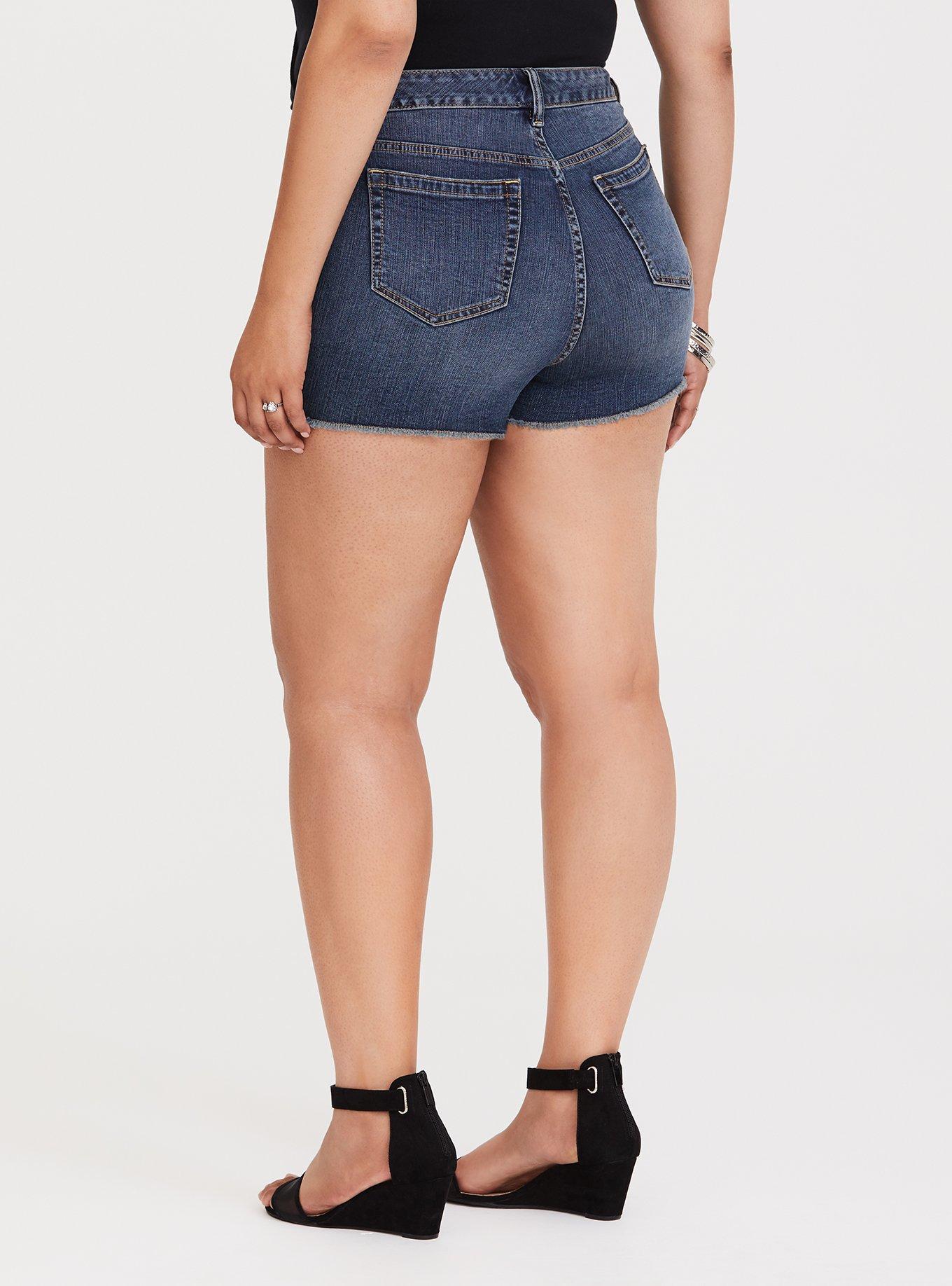 Plus size fishnet clearance shorts