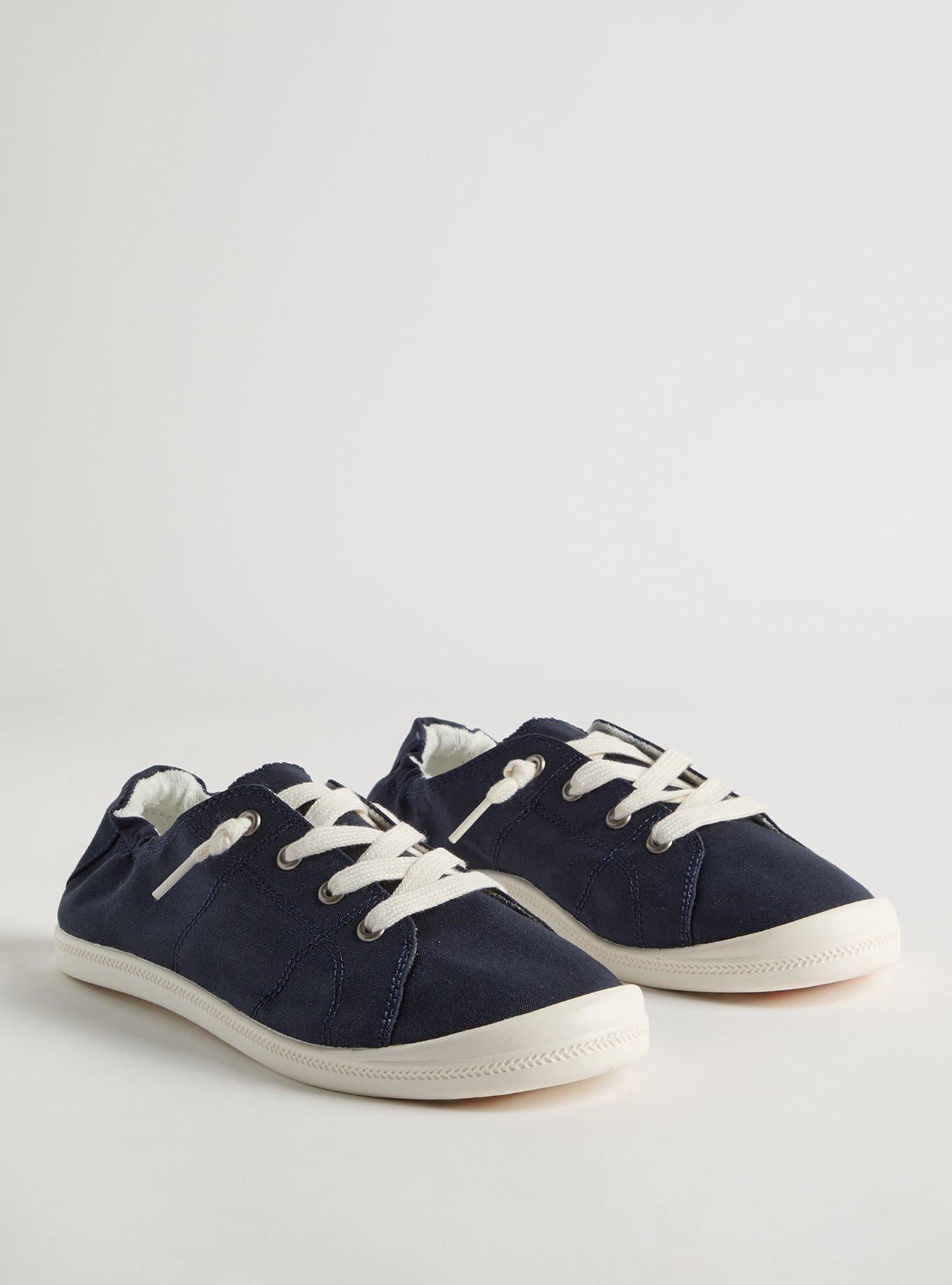 Riley Ruched Sneaker (WW)