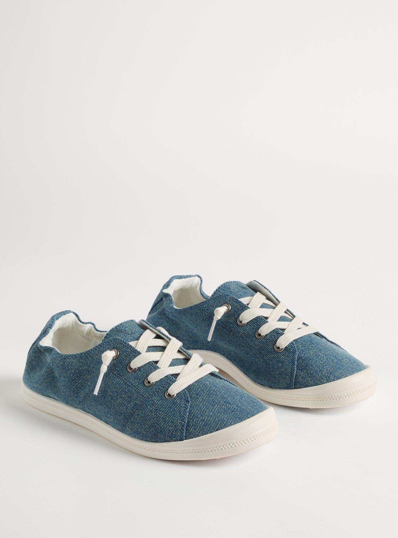 Riley Ruched Sneaker (WW)