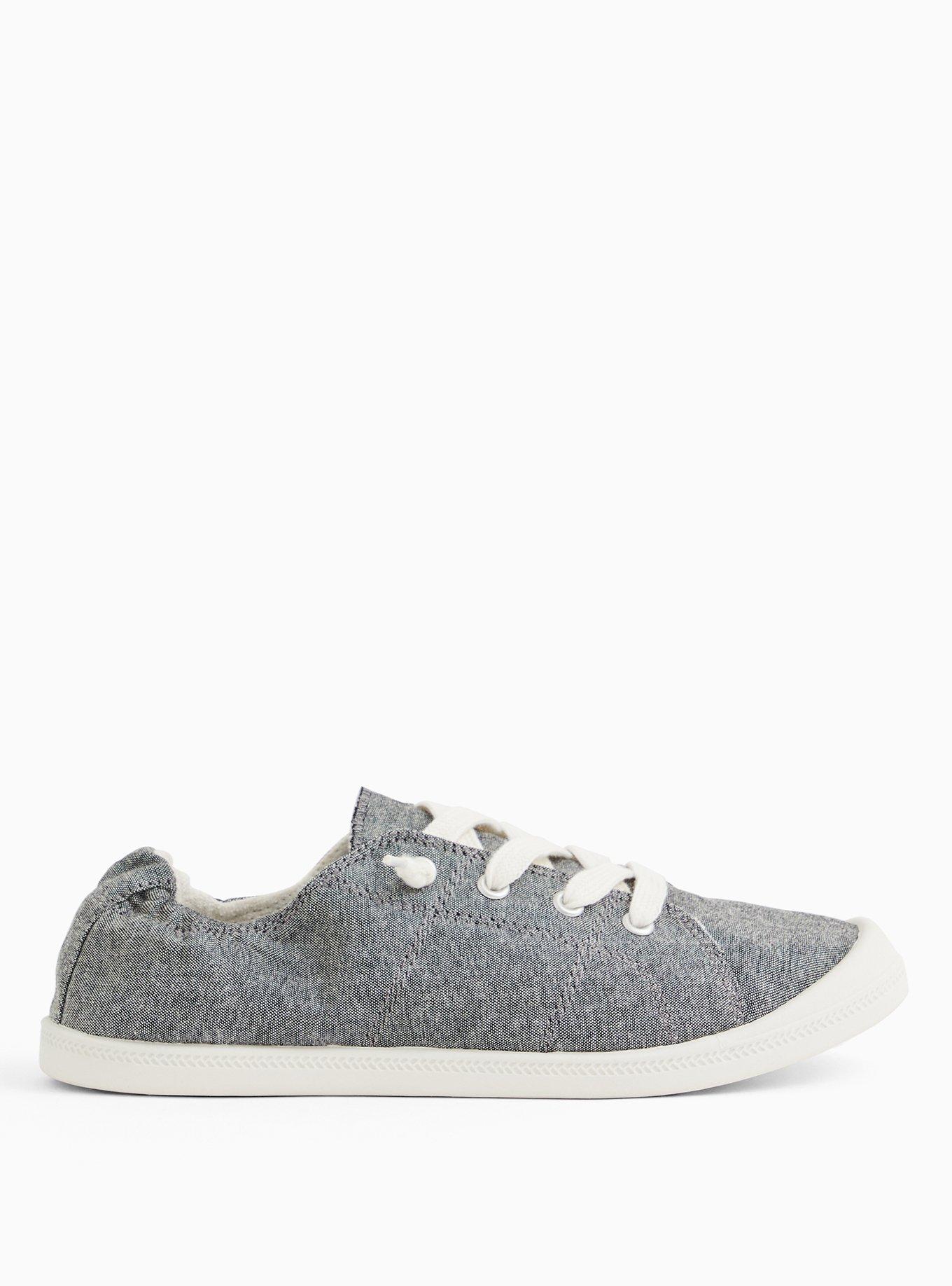 Riley Ruched Sneaker (WW)