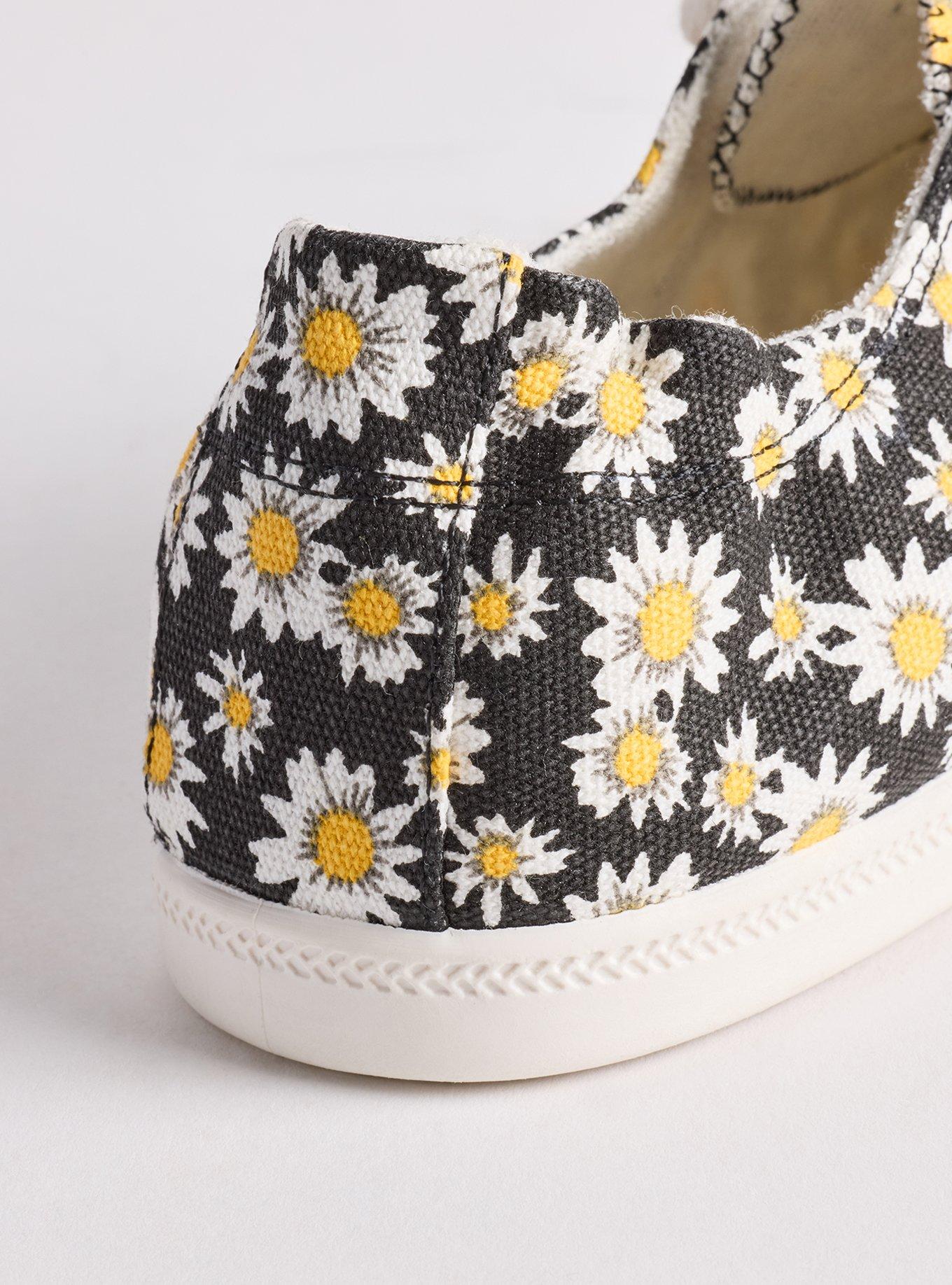 Riley Ruched Sneaker (WW), DAISY, alternate
