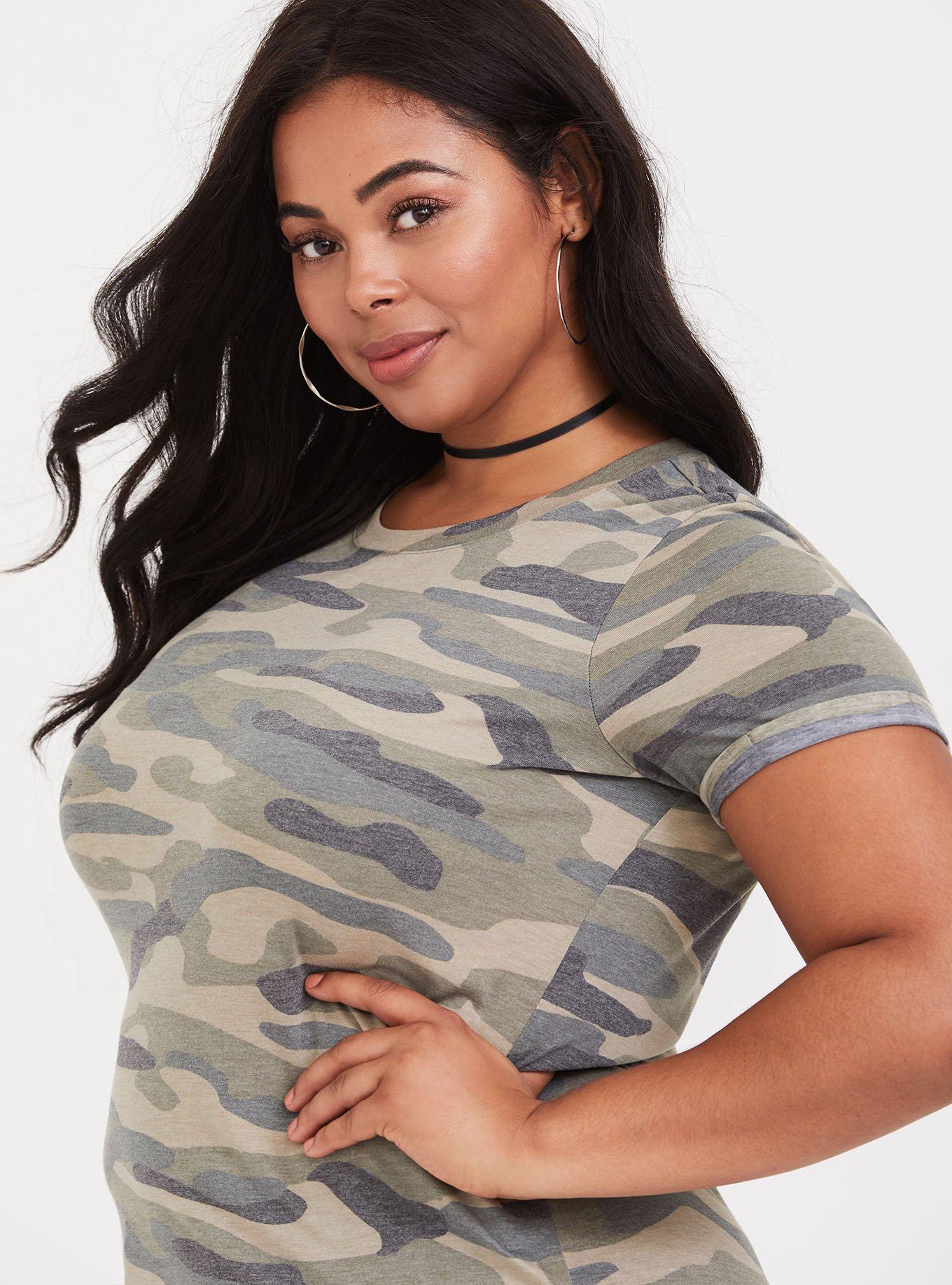 Torrid Camo Gray Sleeveless T-Shirt Size 4X Plus (4) (Plus) - 56% off