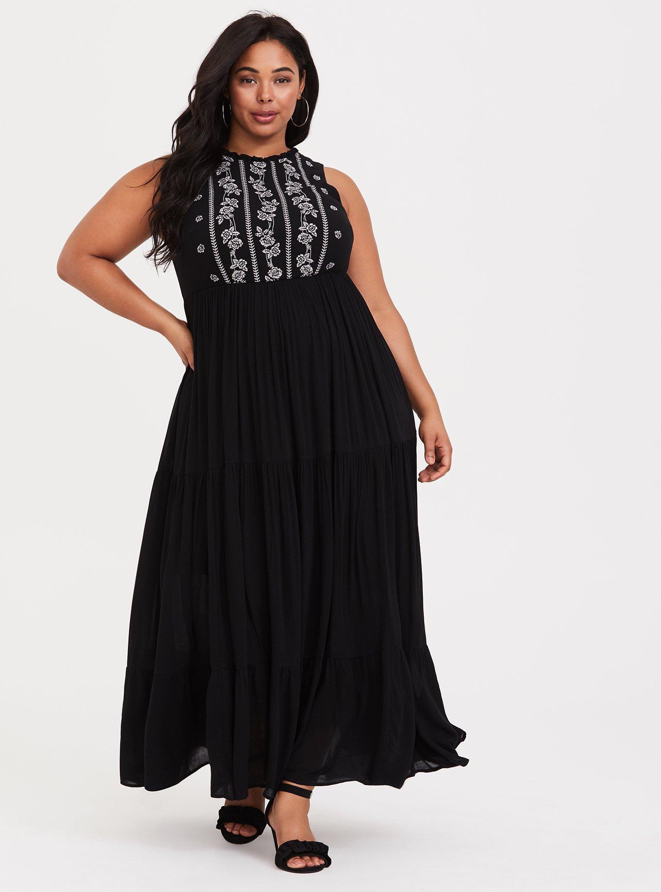 Torrid shop embroidered dress