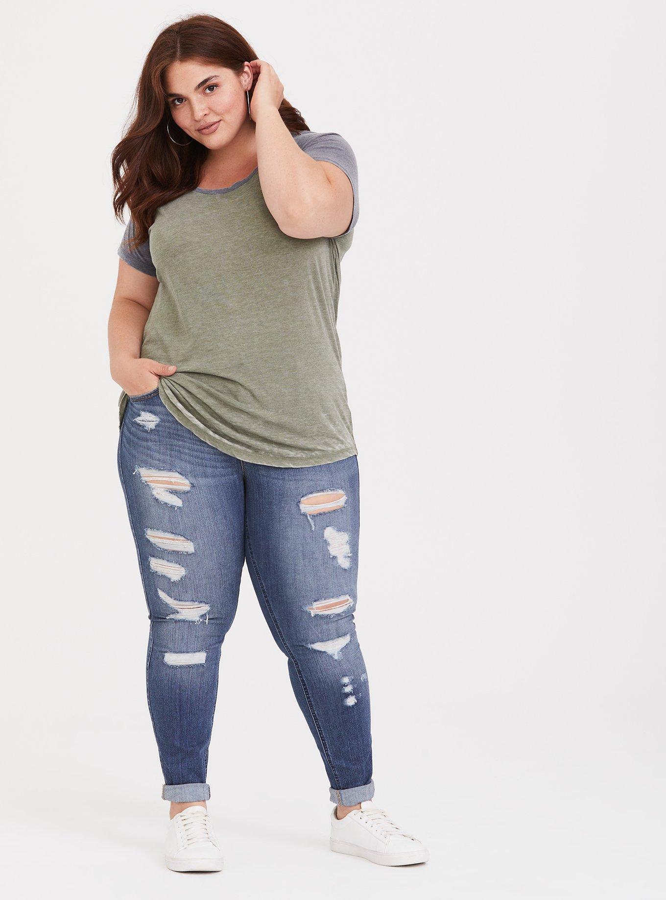 Plus Size Premium Olive & Black Classic Fit Raglan Tee, BALSAM FIR, alternate