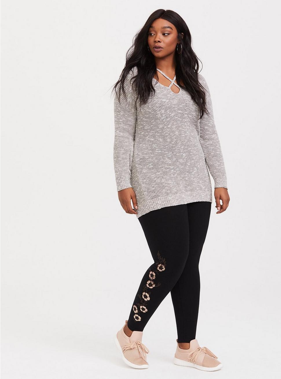 Plus Size - Black Sequin Embroidered Legging - Torrid