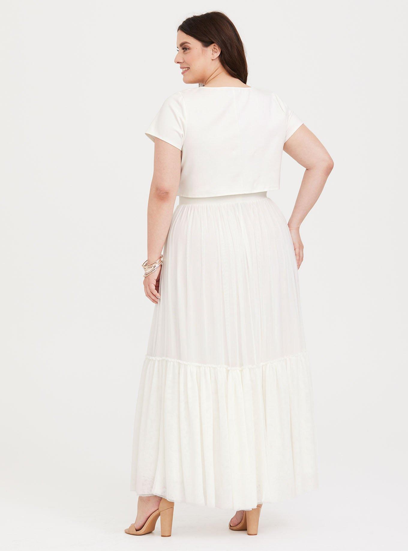 Plus Size Special Occasion White 2 Piece Crop Top Skirt Torrid