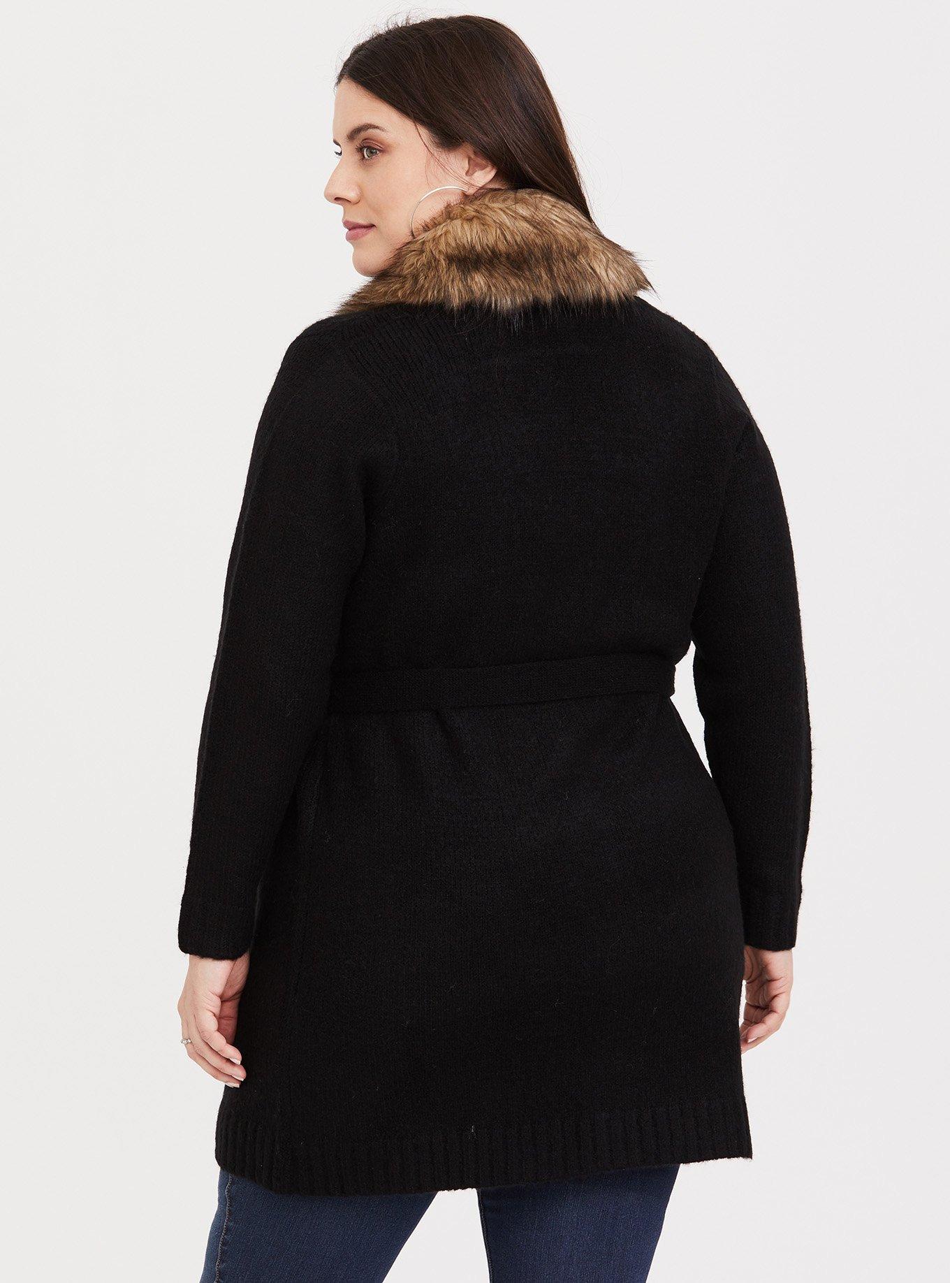 Plus size sweater store coat with fur collar