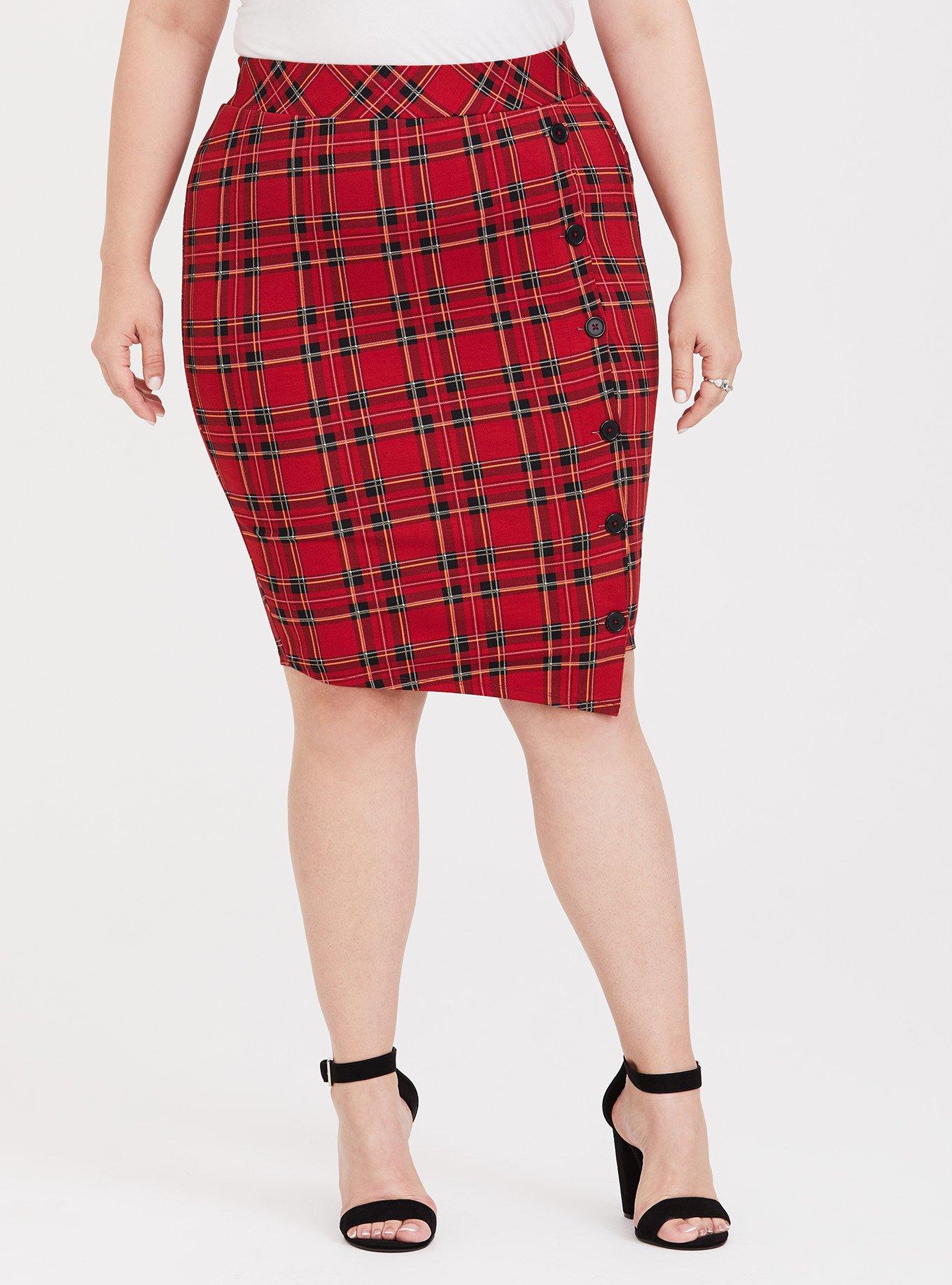 tiltrækkende honning frugtbart Plus Size - Retro Chic Red Plaid Button Pencil Skirt - Torrid