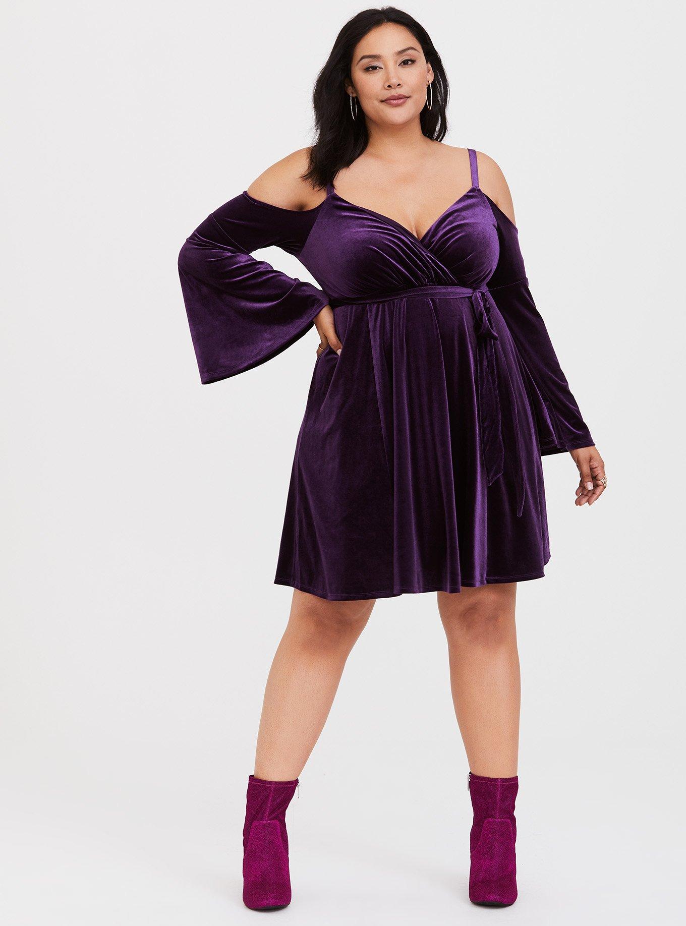 Plus Size - Mini Velvet Cold Shoulder Surplice Dress - Torrid