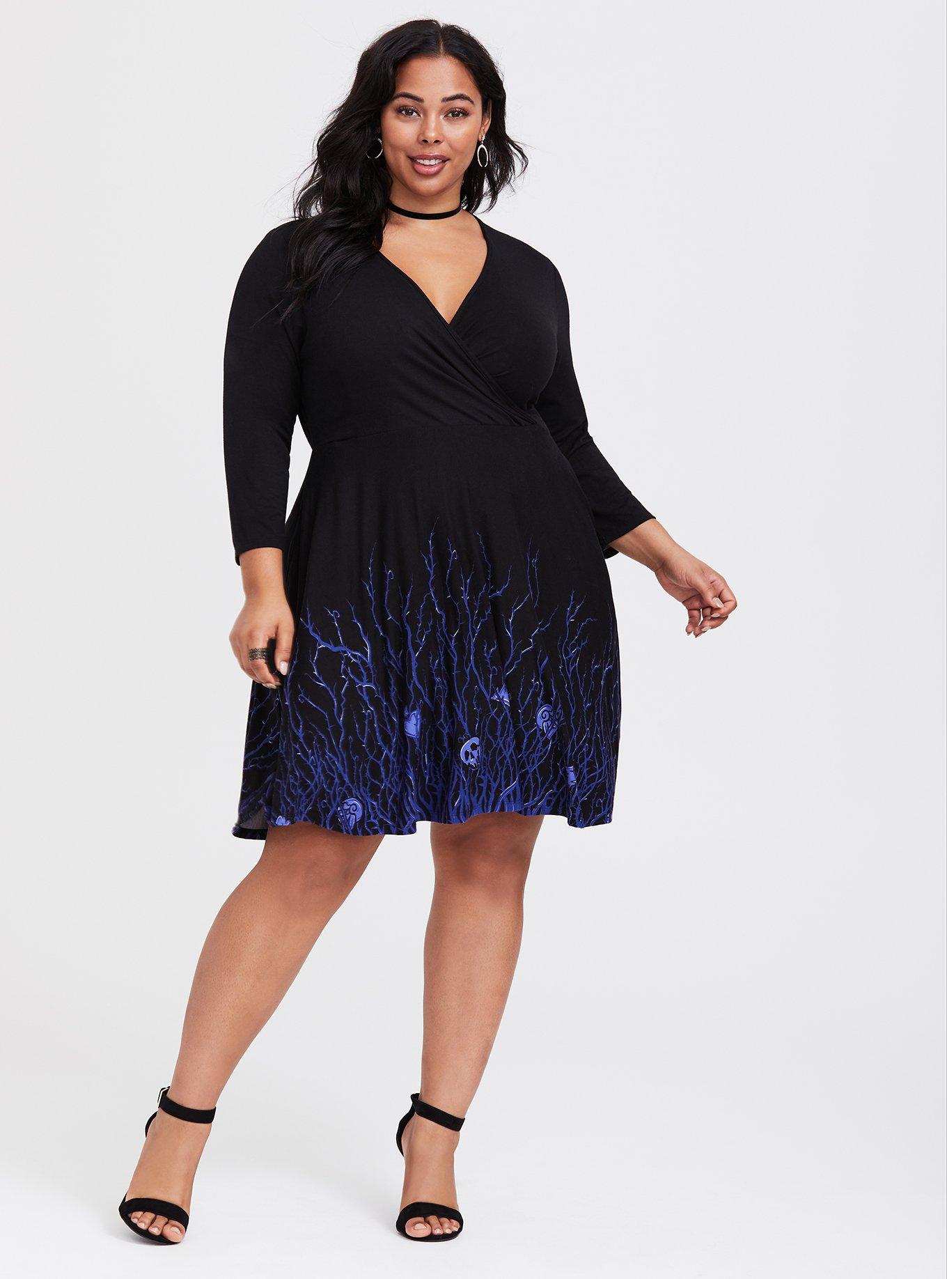 Plus Size Disney Villains Thorn Boarder Print Dress Torrid