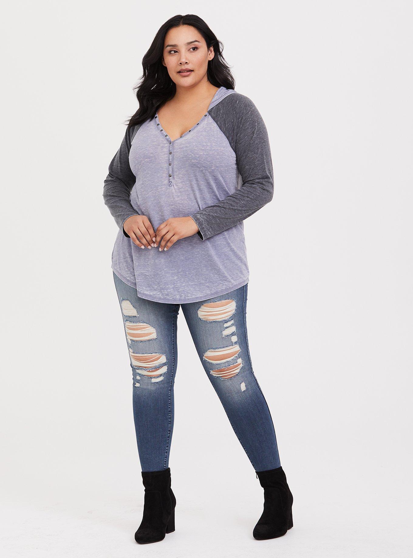 Plus Size Washed Black & Blue Henley Hoodie Pullover, FOLKSTONE GRAY, alternate