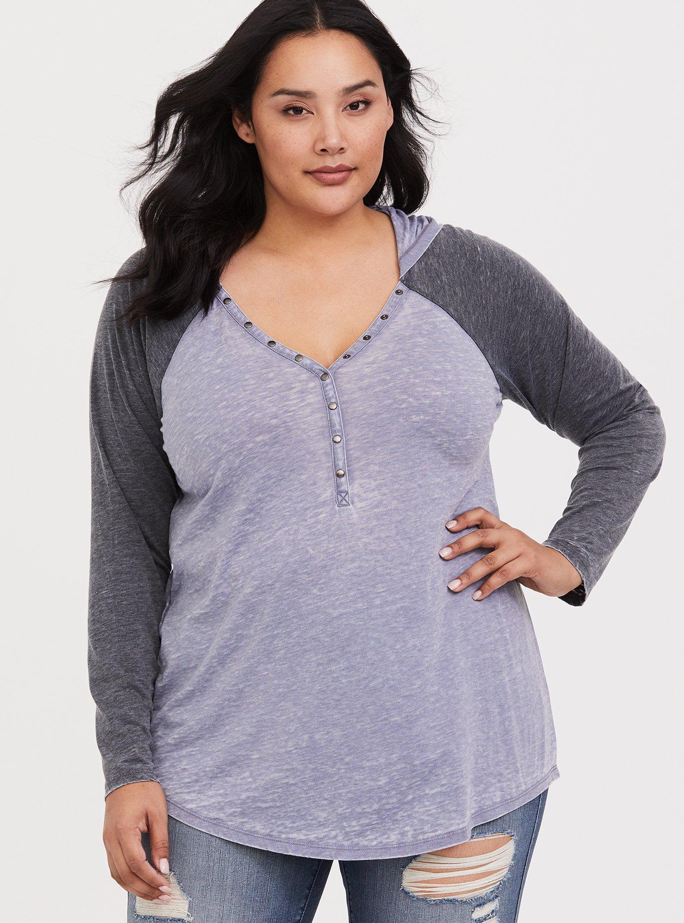Plus Size Washed Black & Blue Henley Hoodie Pullover, FOLKSTONE GRAY, alternate