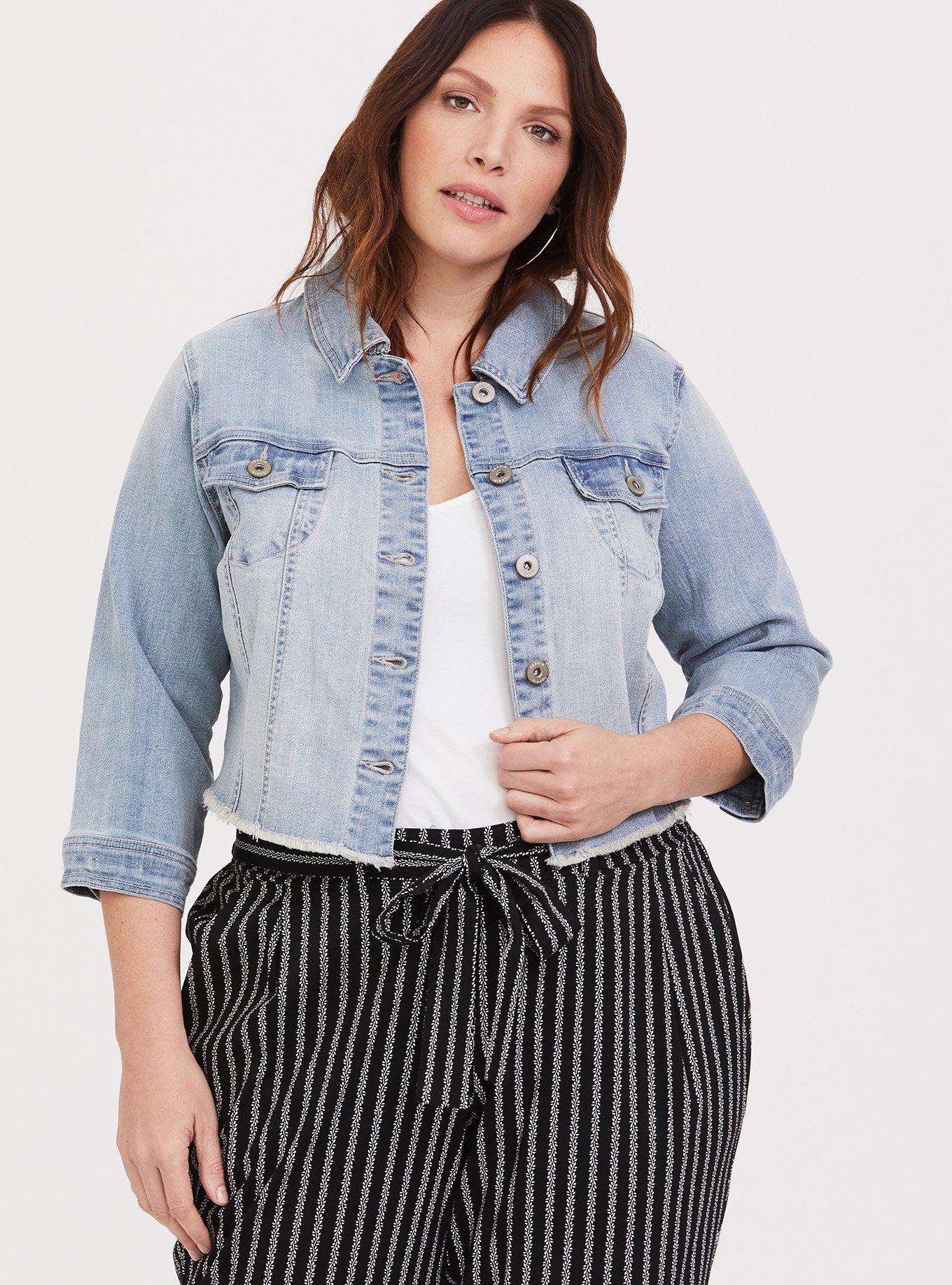 Torrid cropped hot sale denim jacket