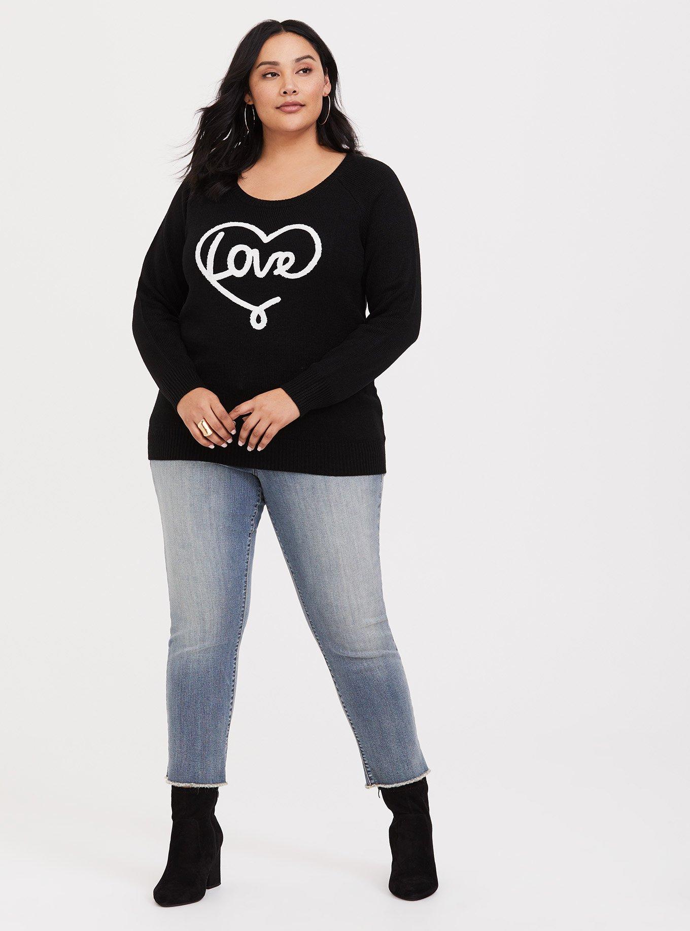 Torrid Plus 5 store Black Washed-Out Heart/Skull Hands Graphic Crew Sweatshirt