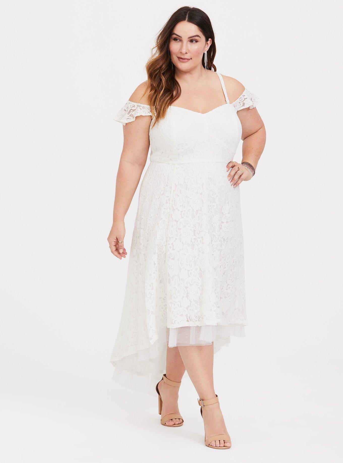 Plus size ivory shop lace dress with sleeves