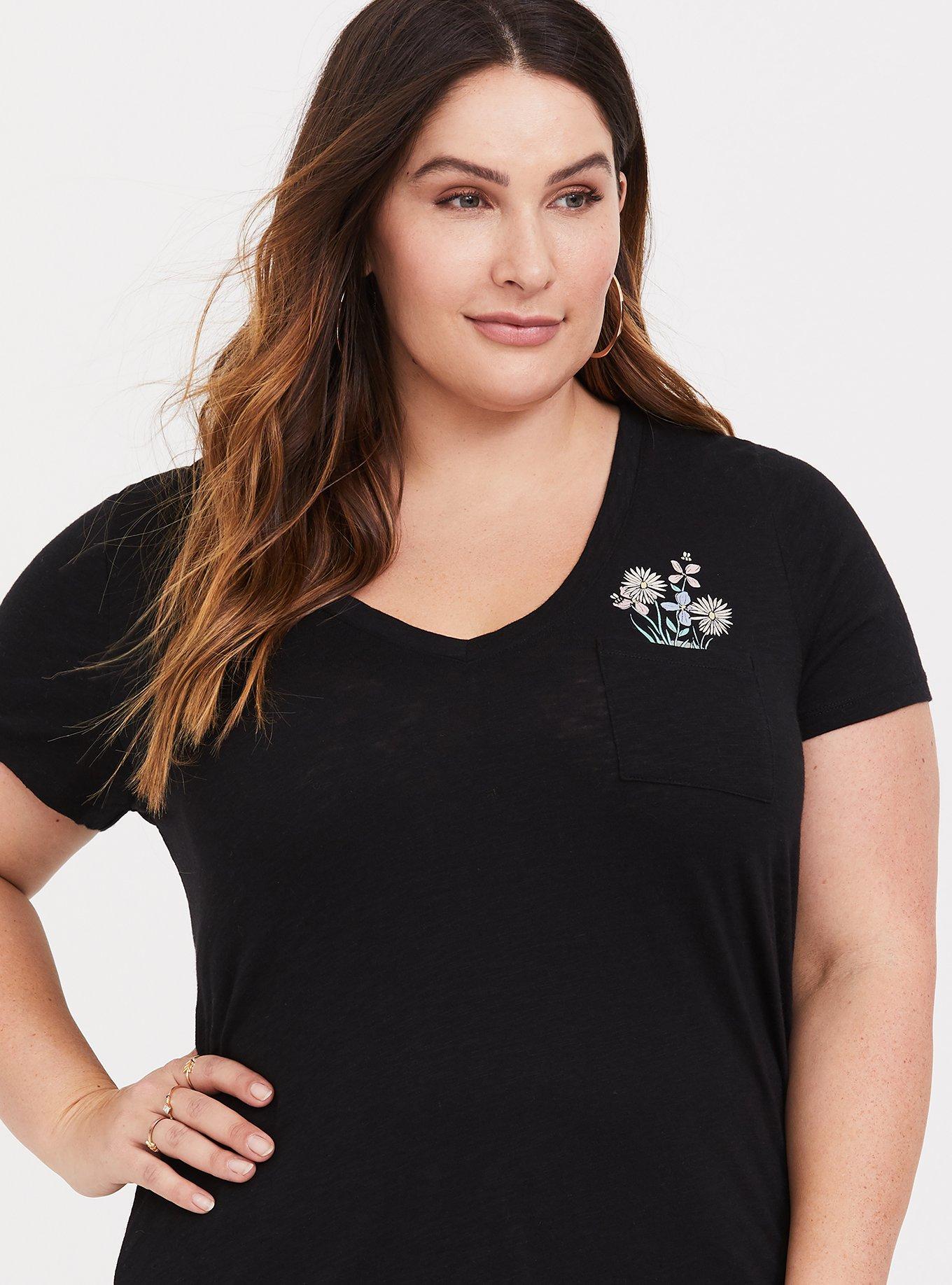 Black Blooming Skull V-Neck Tee, DEEP BLACK, hi-res